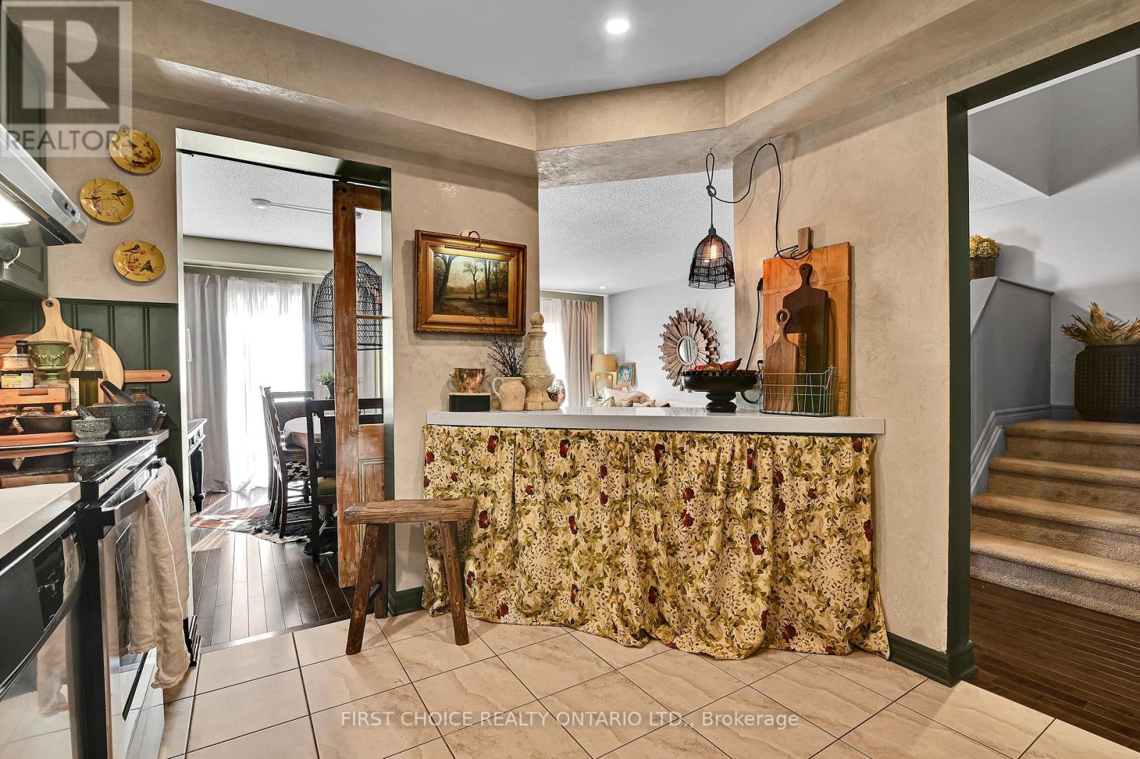 358 Gerry Lalonde Drive, Ottawa, Ontario  K4A 0Y3 - Photo 8 - X12904436