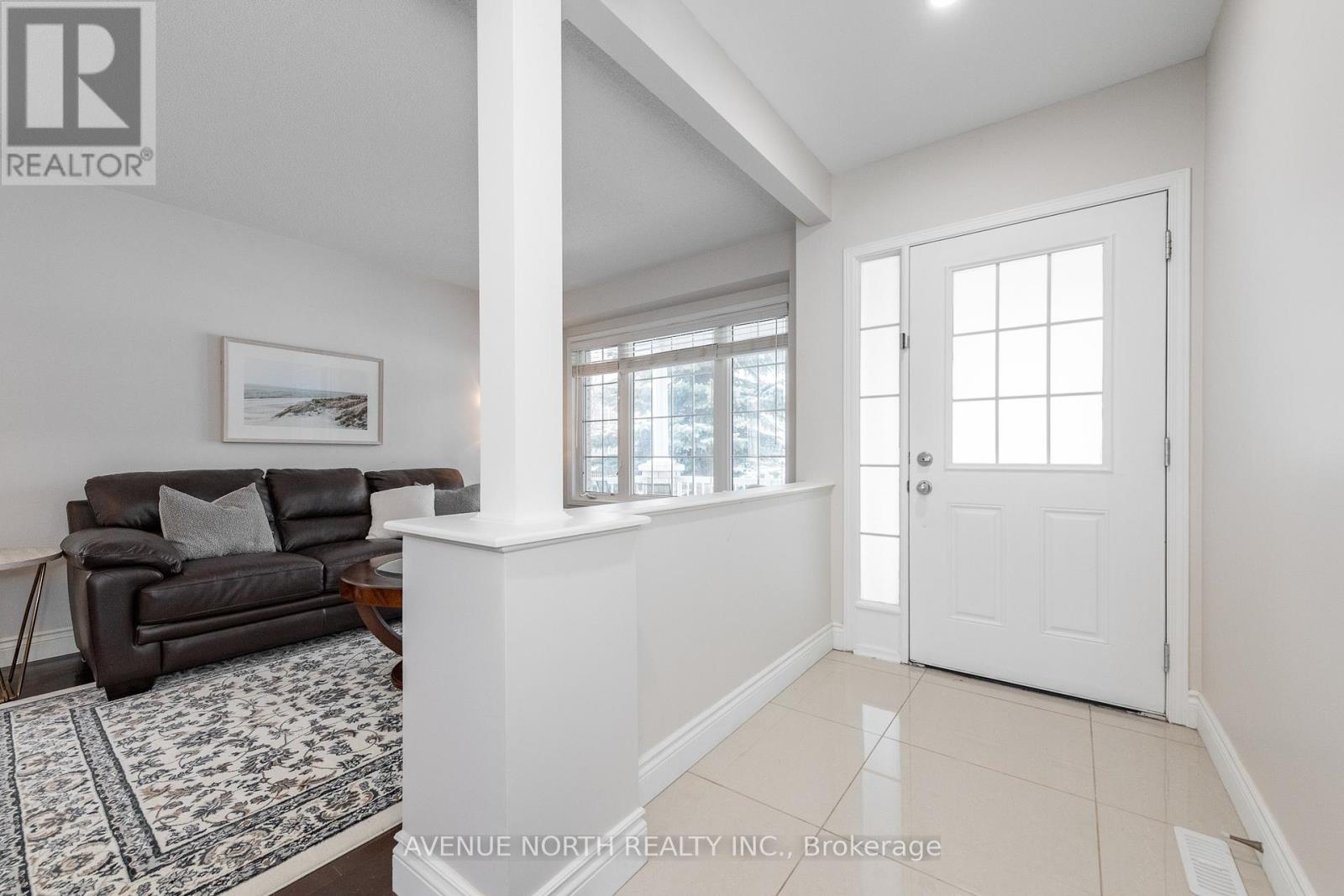 400 Deer View Avenue, Ottawa, Ontario  K1T 0B8 - Photo 3 - X12904444