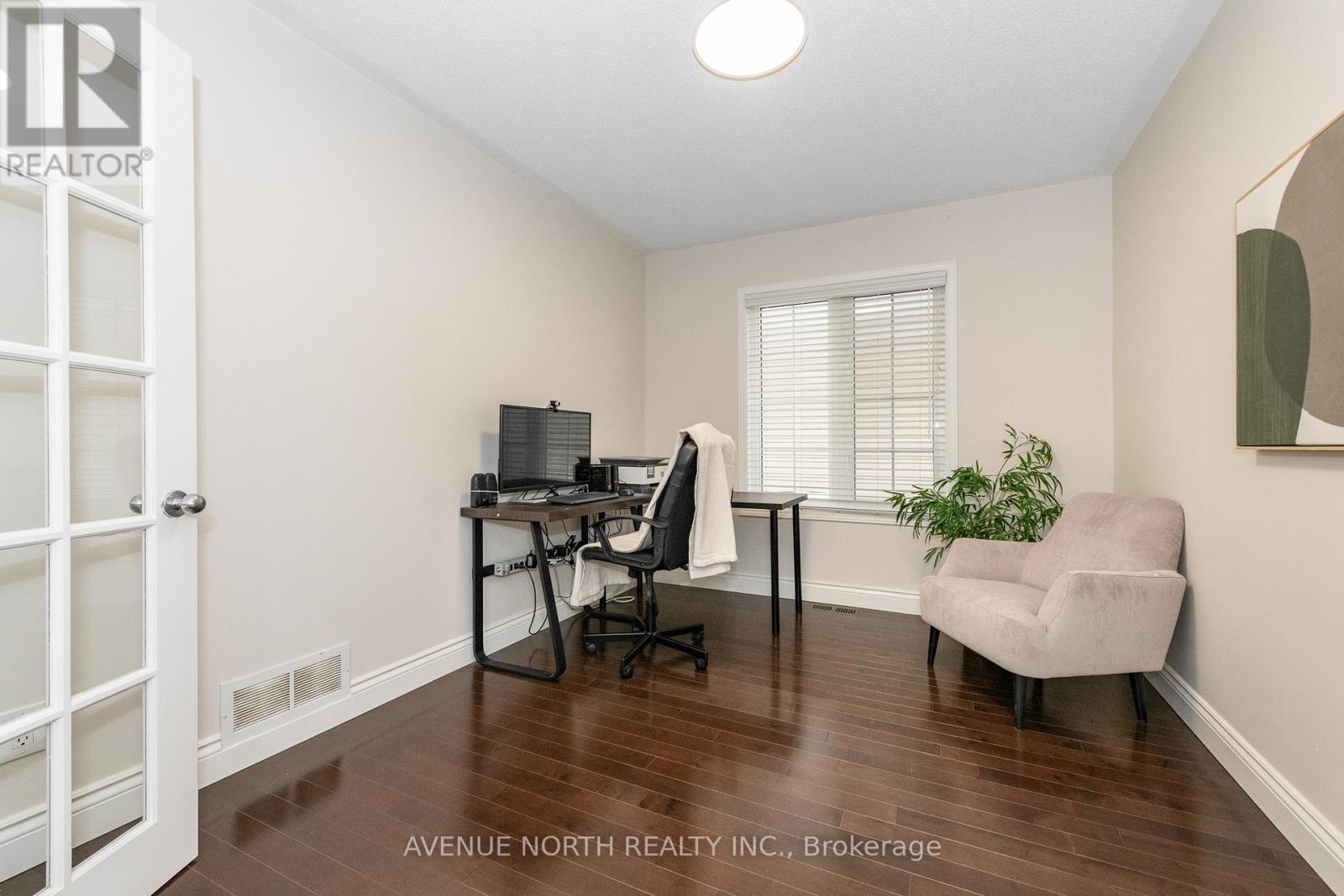 400 Deer View Avenue, Ottawa, Ontario  K1T 0B8 - Photo 9 - X12904444