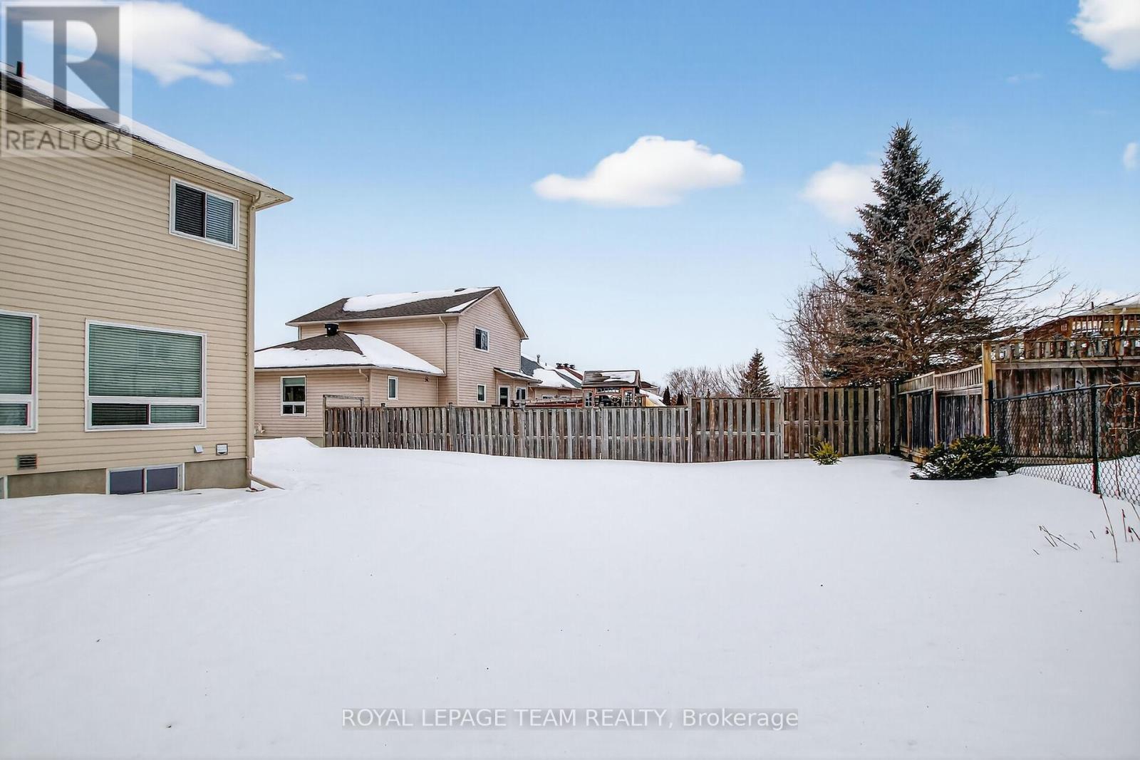 124 Comba Drive, Carleton Place, Ontario K7C 4V2 - Photo 46 - X12904536