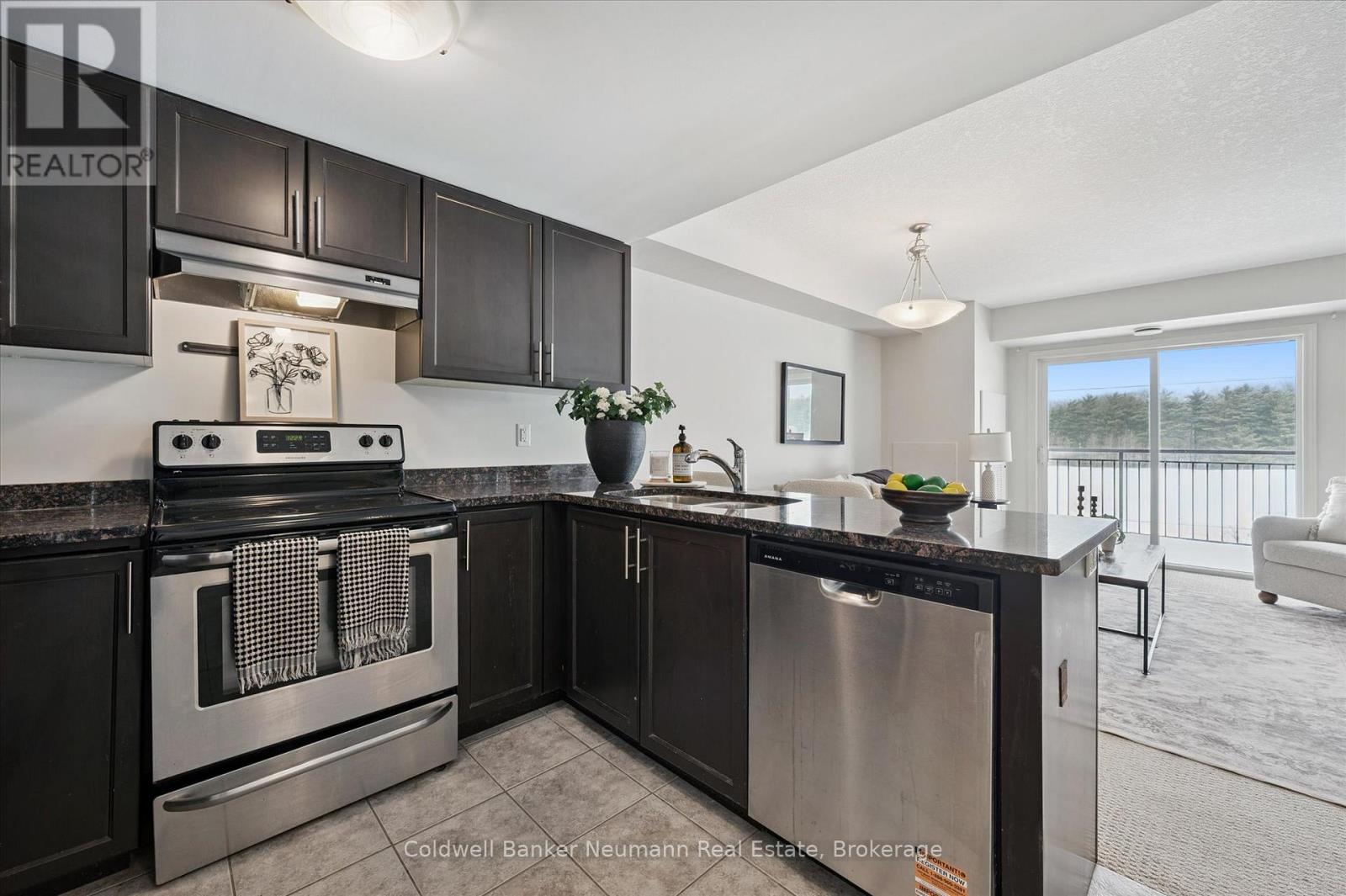 406 - 45 Kingsbury Square, Guelph, Ontario  N1L 0L2 - Photo 4 - X12774432