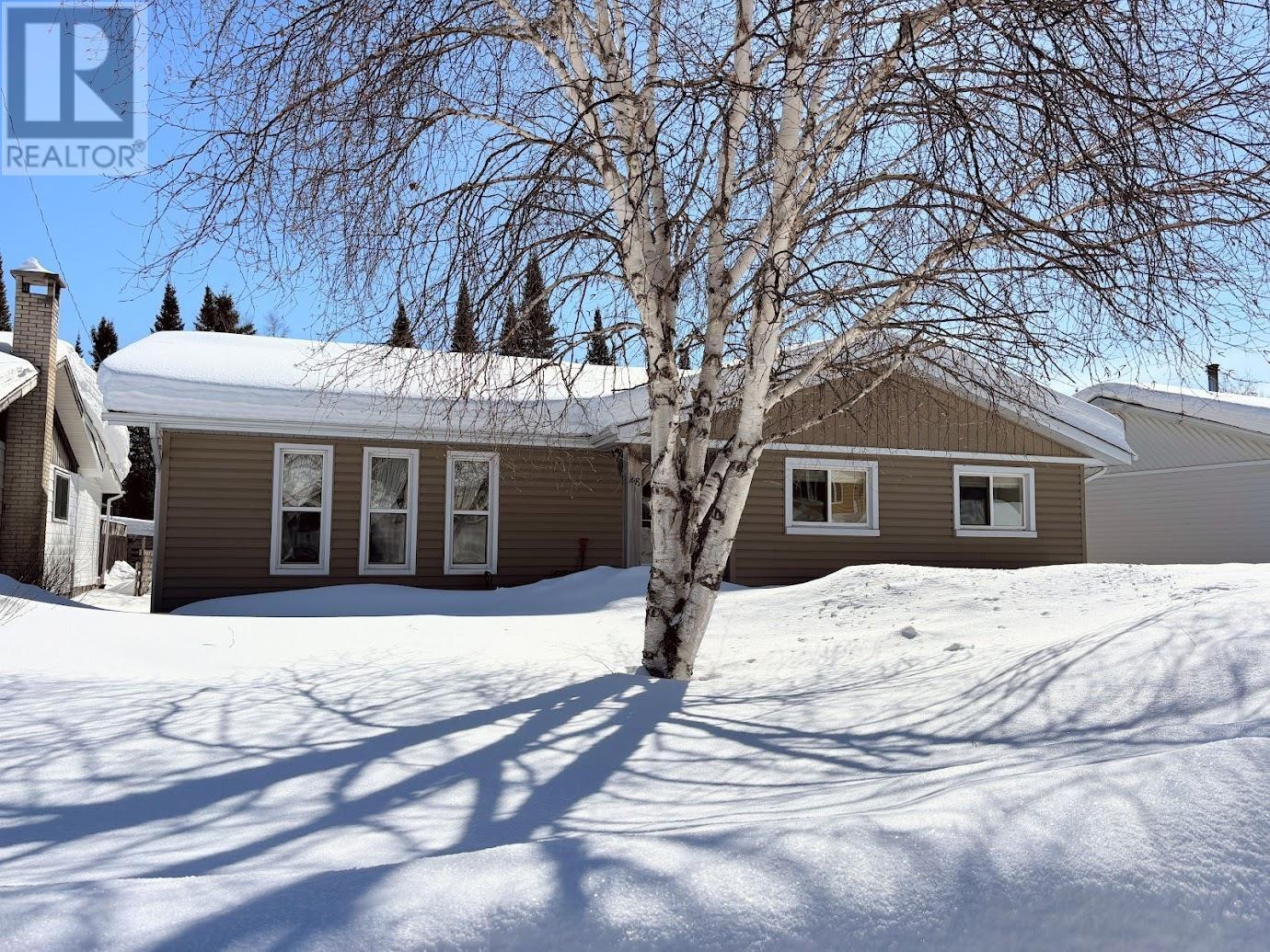 48 Redwing Ave, Manitouwadge, Ontario  P0T 2C0 - Photo 20 - TB2600492