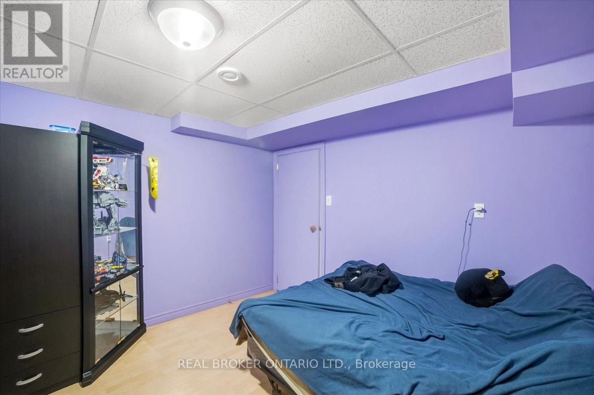 106 Spruceside Crescent, Pelham, Ontario  L2E 1S0 - Photo 29 - X12904530