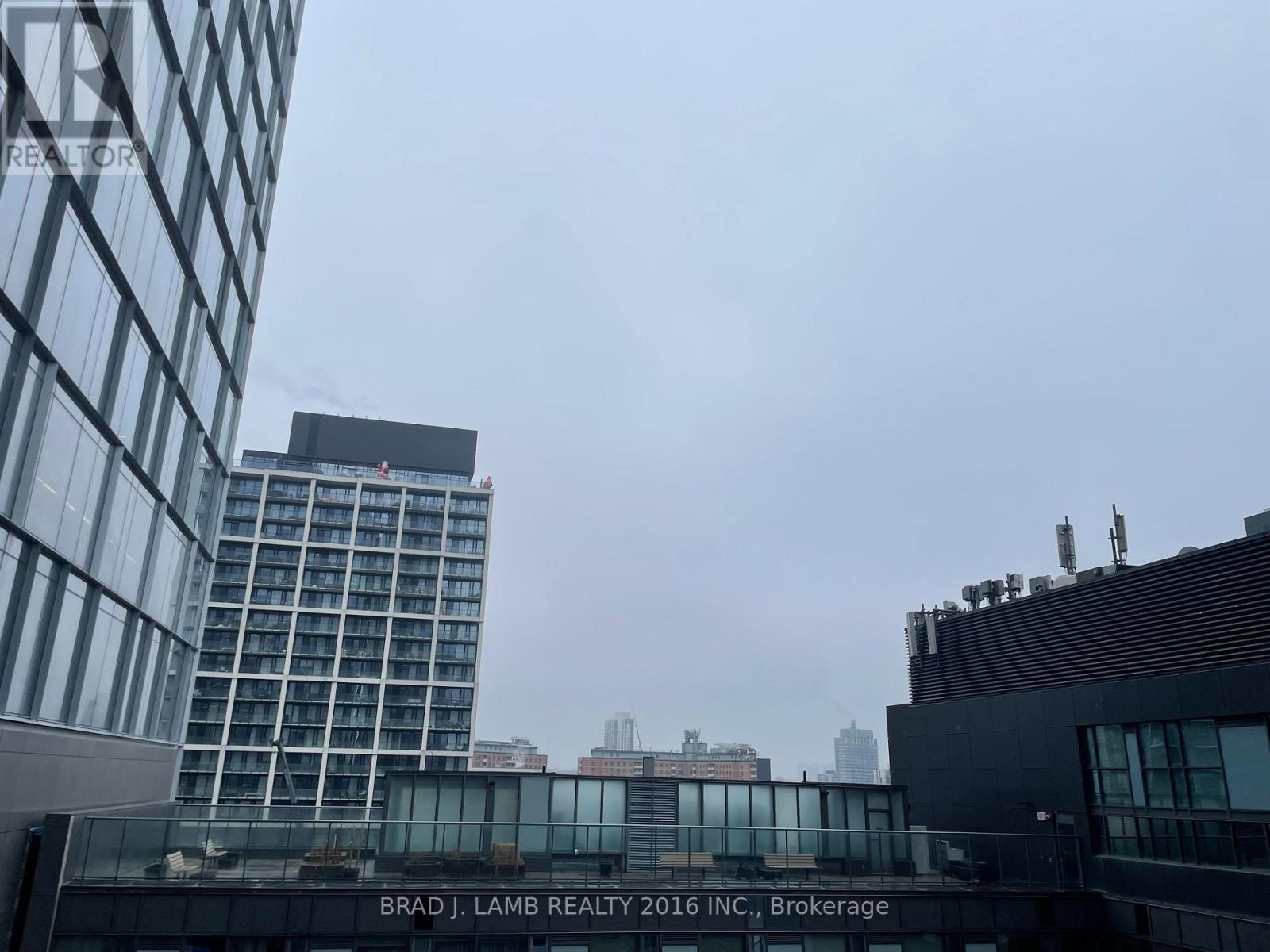 1106 - 284 King Street, Toronto, Ontario  M5A 1K4 - Photo 10 - C12904452