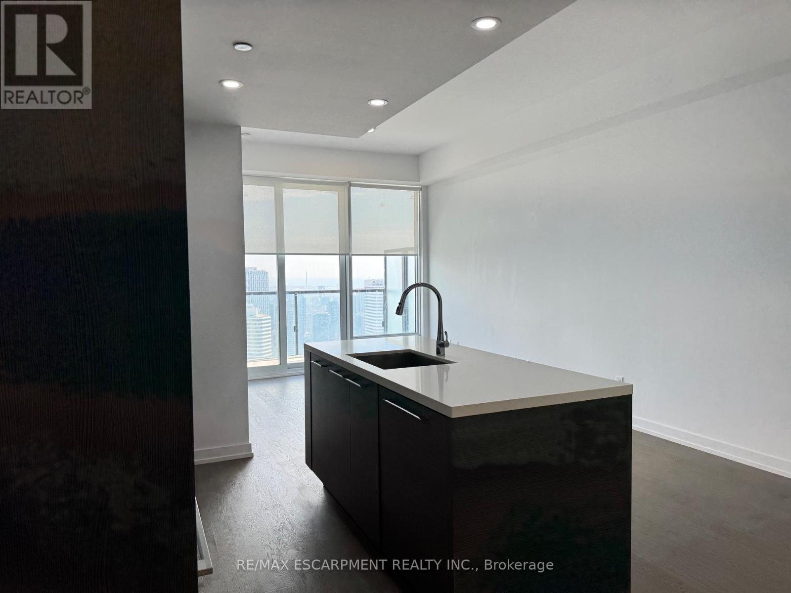 4303 - 488 University Avenue, Toronto, Ontario  M5G 0C1 - Photo 12 - C12904454