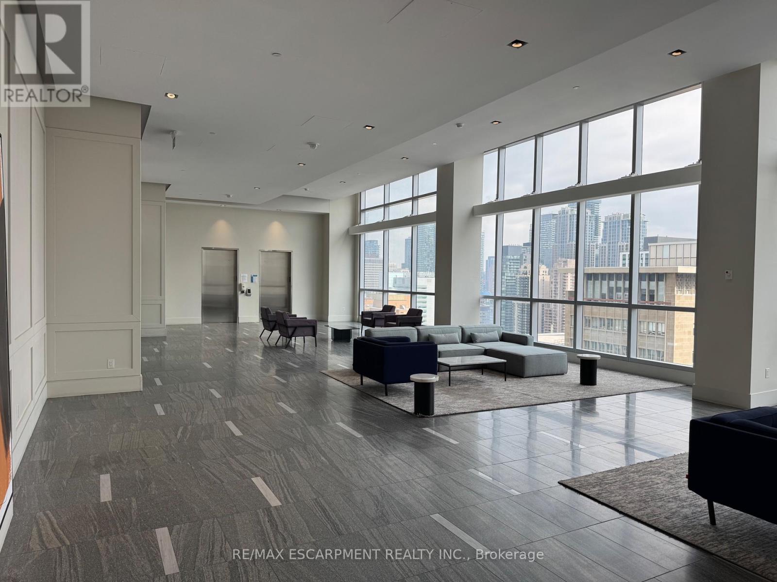 4303 - 488 University Avenue, Toronto, Ontario  M5G 0C1 - Photo 5 - C12904454