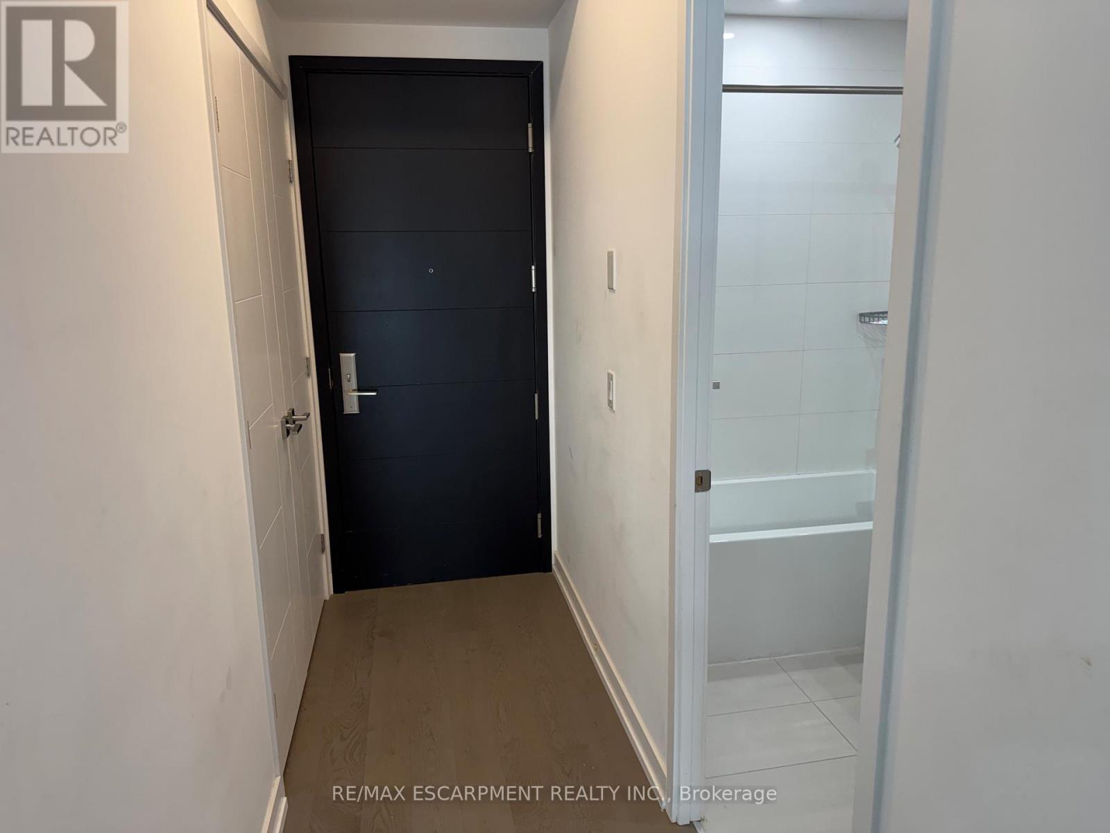 4303 - 488 University Avenue, Toronto, Ontario  M5G 0C1 - Photo 8 - C12904454