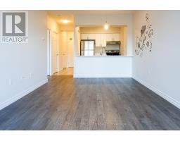 702 - 887 BAY STREET, Toronto, Ontario