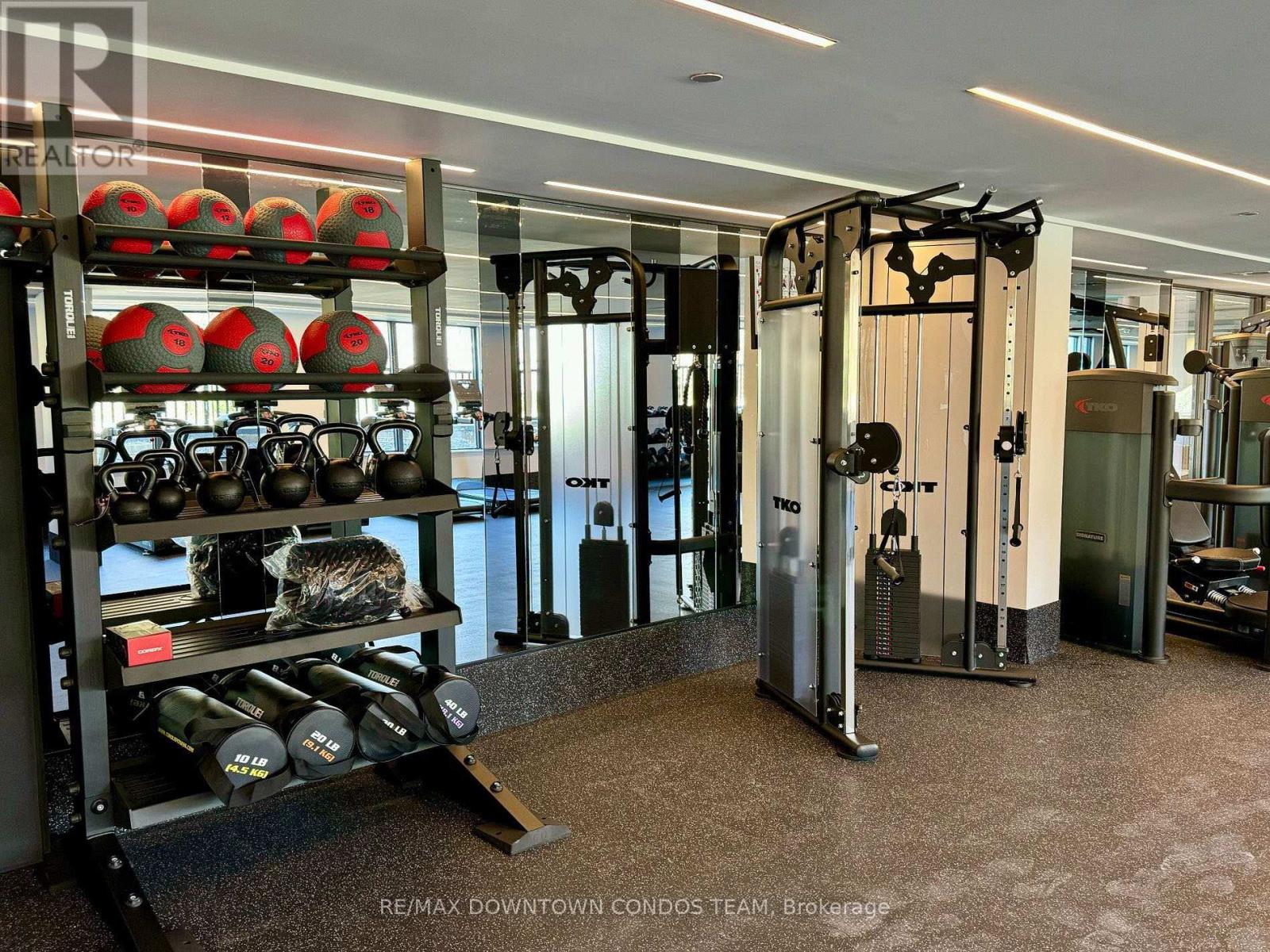 215 - 500 Wilson Avenue, Toronto, Ontario  M3H 0E5 - Photo 6 - C12904482