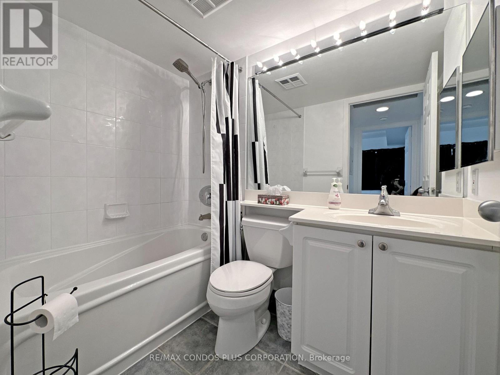 1112 - 30 Harrison Garden Boulevard, Toronto, Ontario  M2N 7A9 - Photo 18 - C12904534