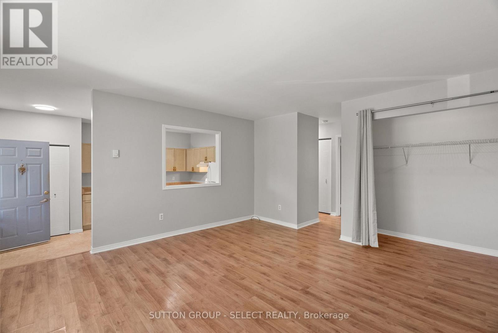 47 Ontario Street N, Lambton Shores, Ontario  N0M 1T0 - Photo 27 - X12481204