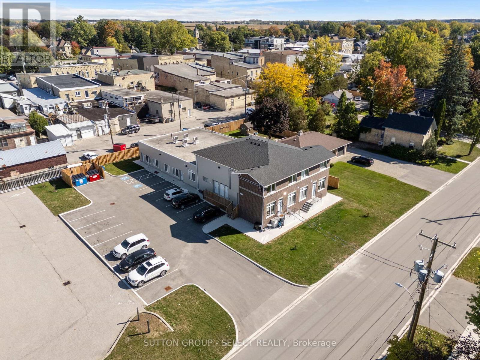 370 William Street, South Huron, Ontario  N0M 1S2 - Photo 4 - X12556694