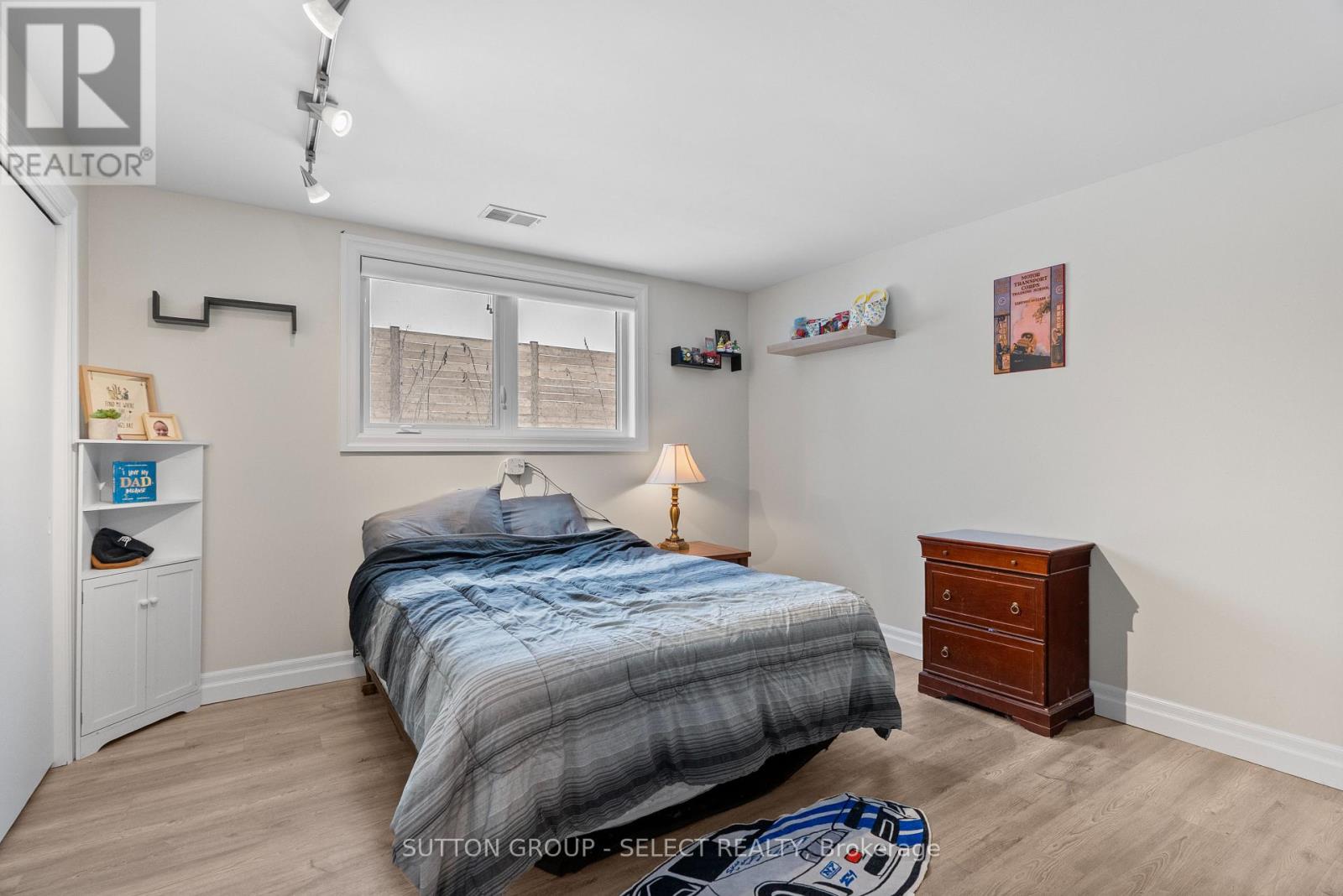 296 Huron Street W, South Huron, Ontario  N0M 1S2 - Photo 36 - X12687998