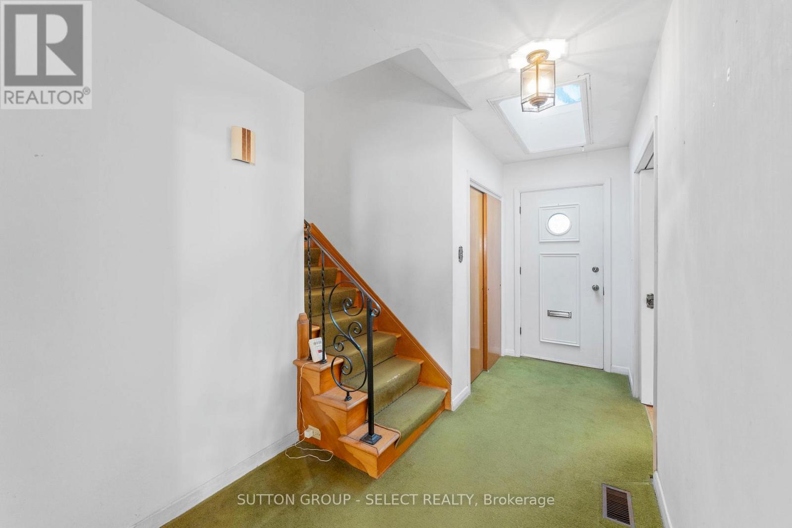 367 Ridout Street S, London South, Ontario  N6C 3Z8 - Photo 3 - X12722186