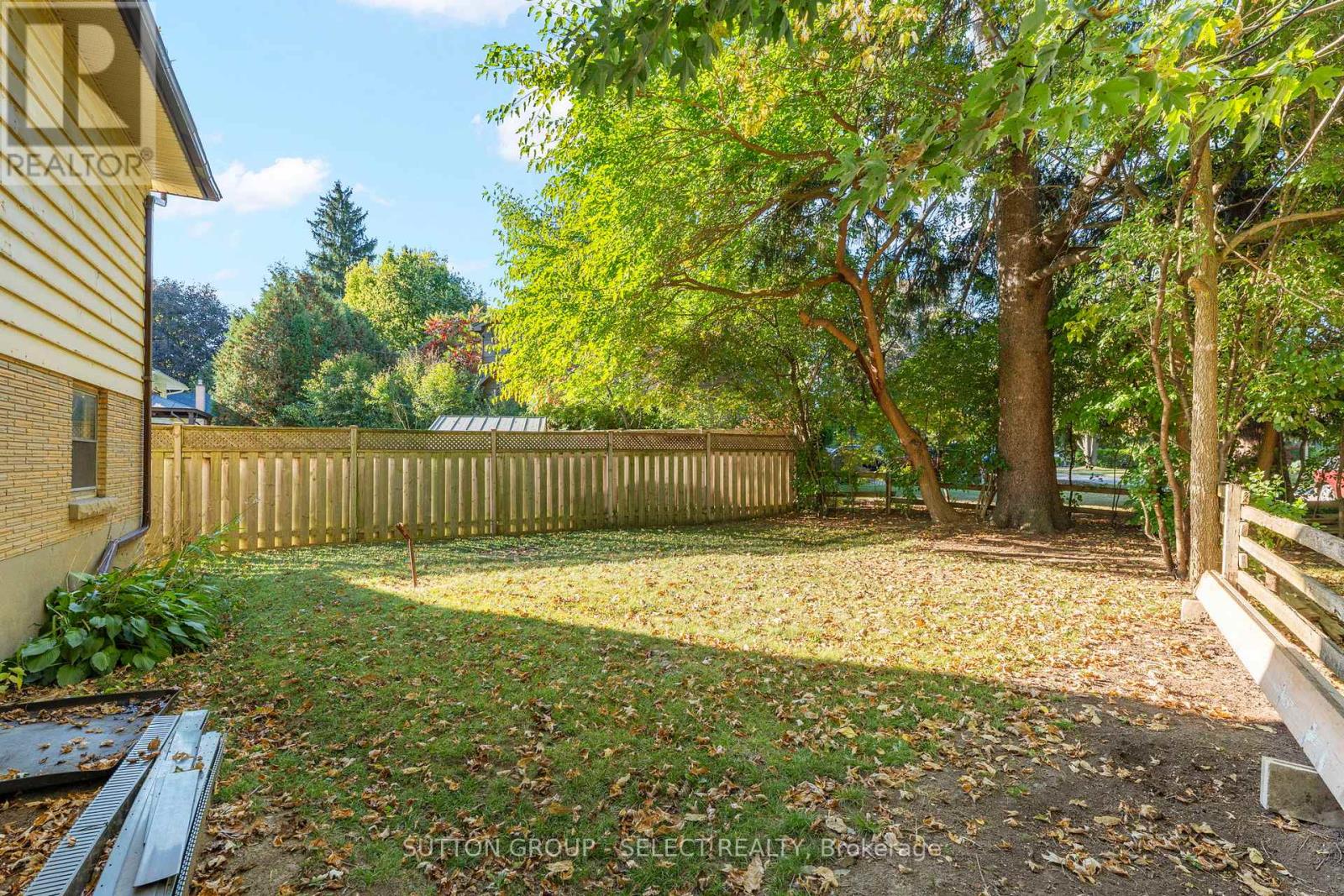 367 Ridout Street S, London South, Ontario  N6C 3Z8 - Photo 33 - X12722186