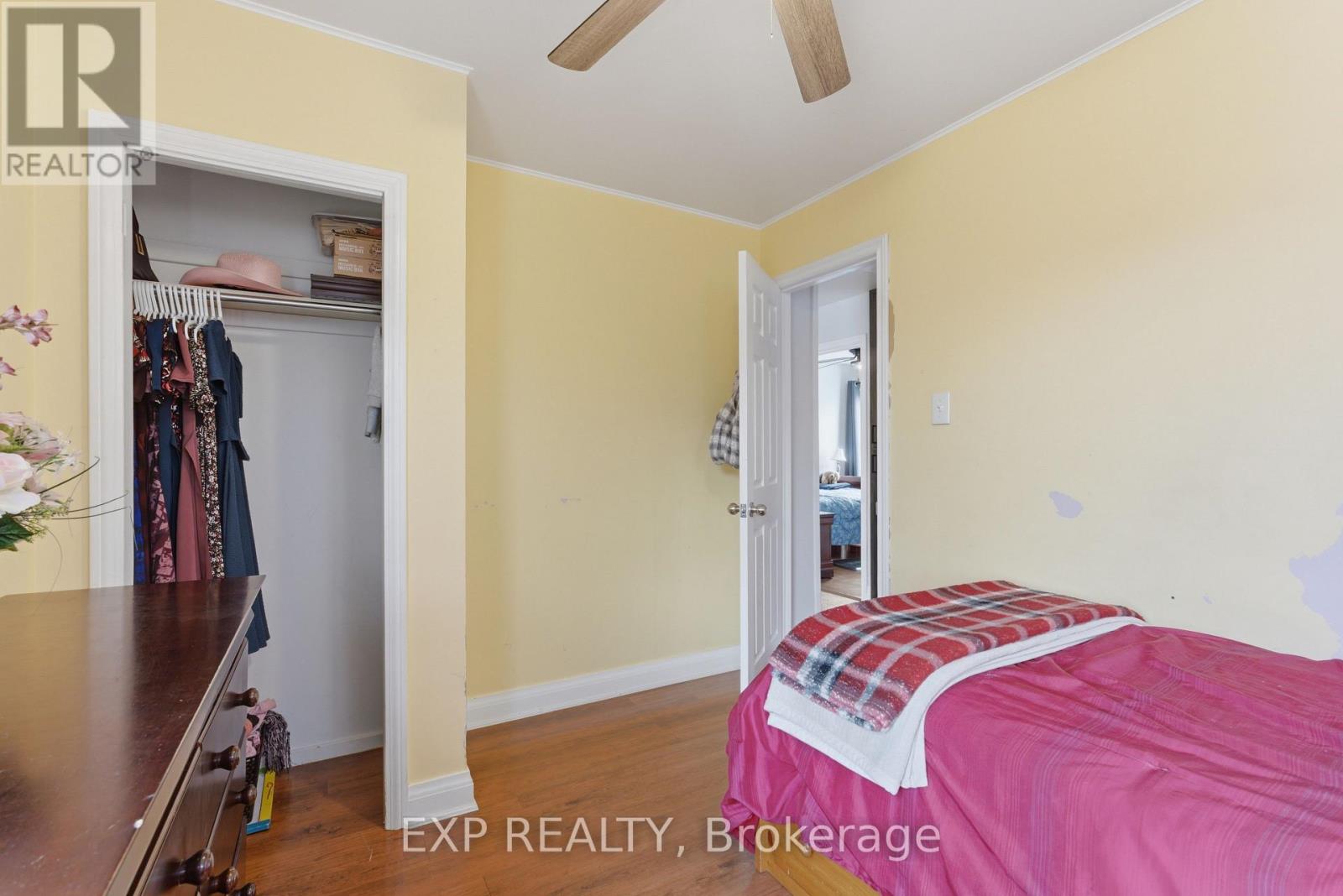 18 Plymouth Avenue, St. Catharines, Ontario  L2R 2Y1 - Photo 14 - X12904288