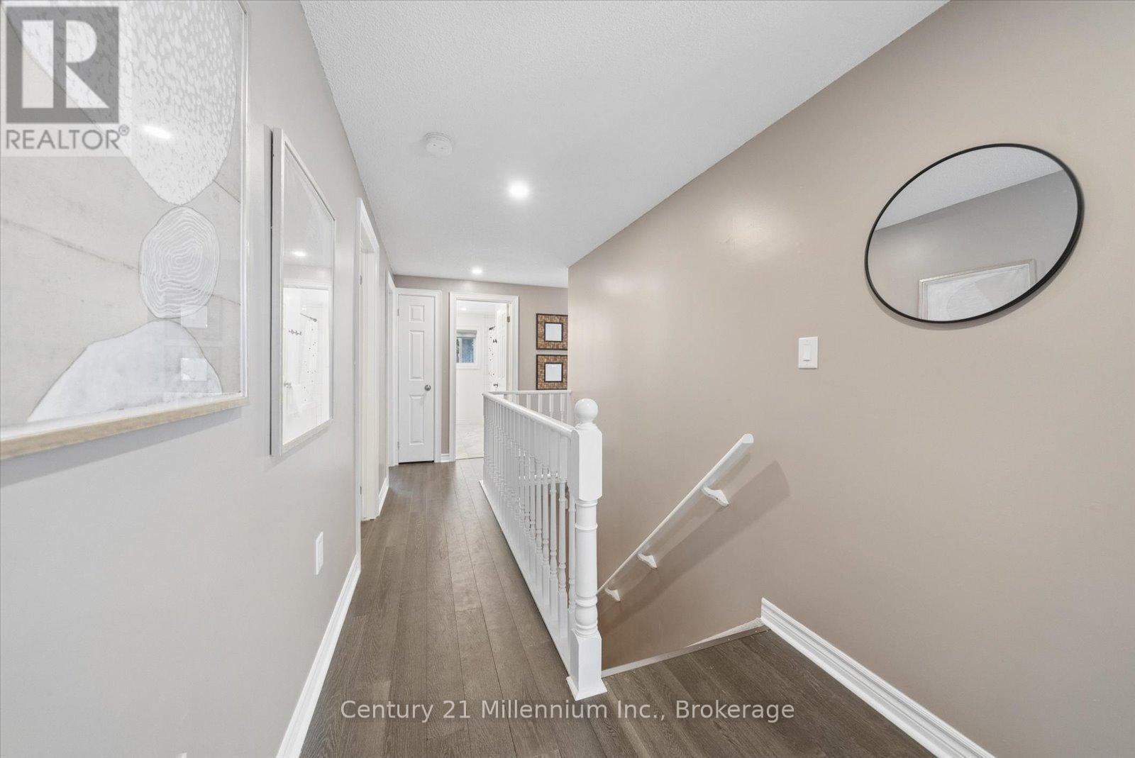 49 Waddington Crescent, Barrie, Ontario  L4N 8C7 - Photo 23 - S12904478