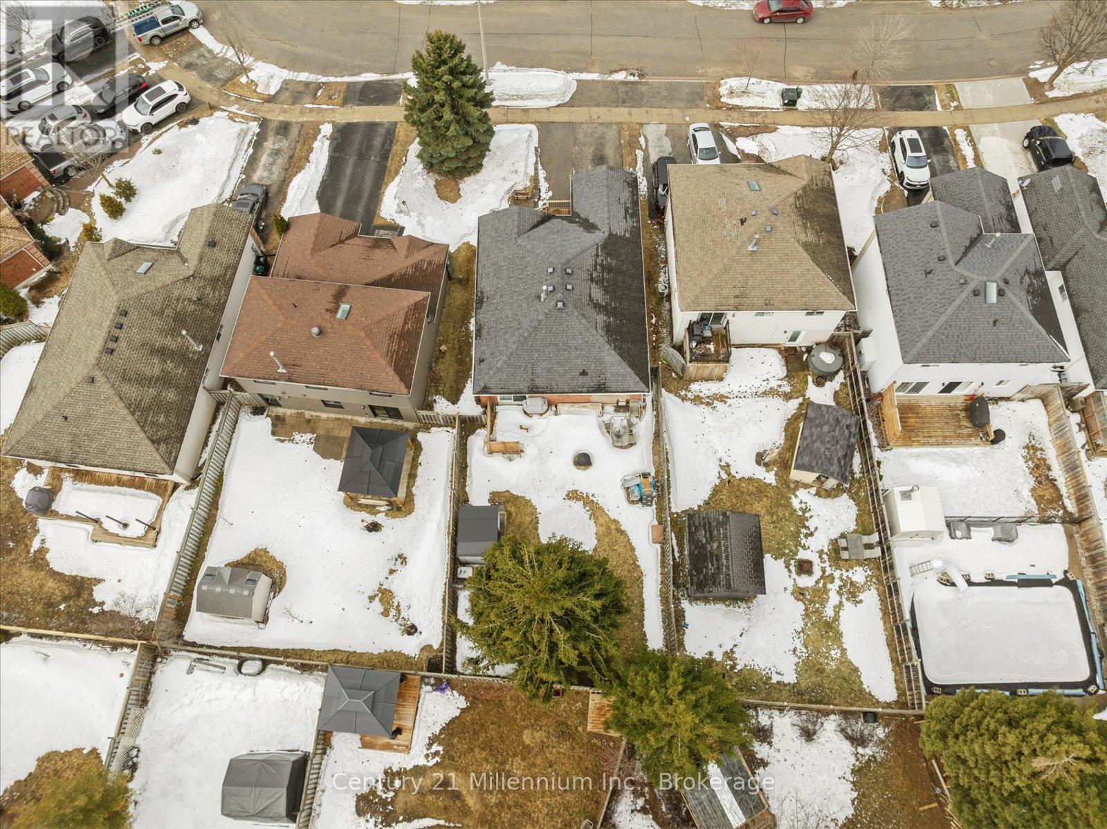 49 Waddington Crescent, Barrie, Ontario  L4N 8C7 - Photo 38 - S12904478