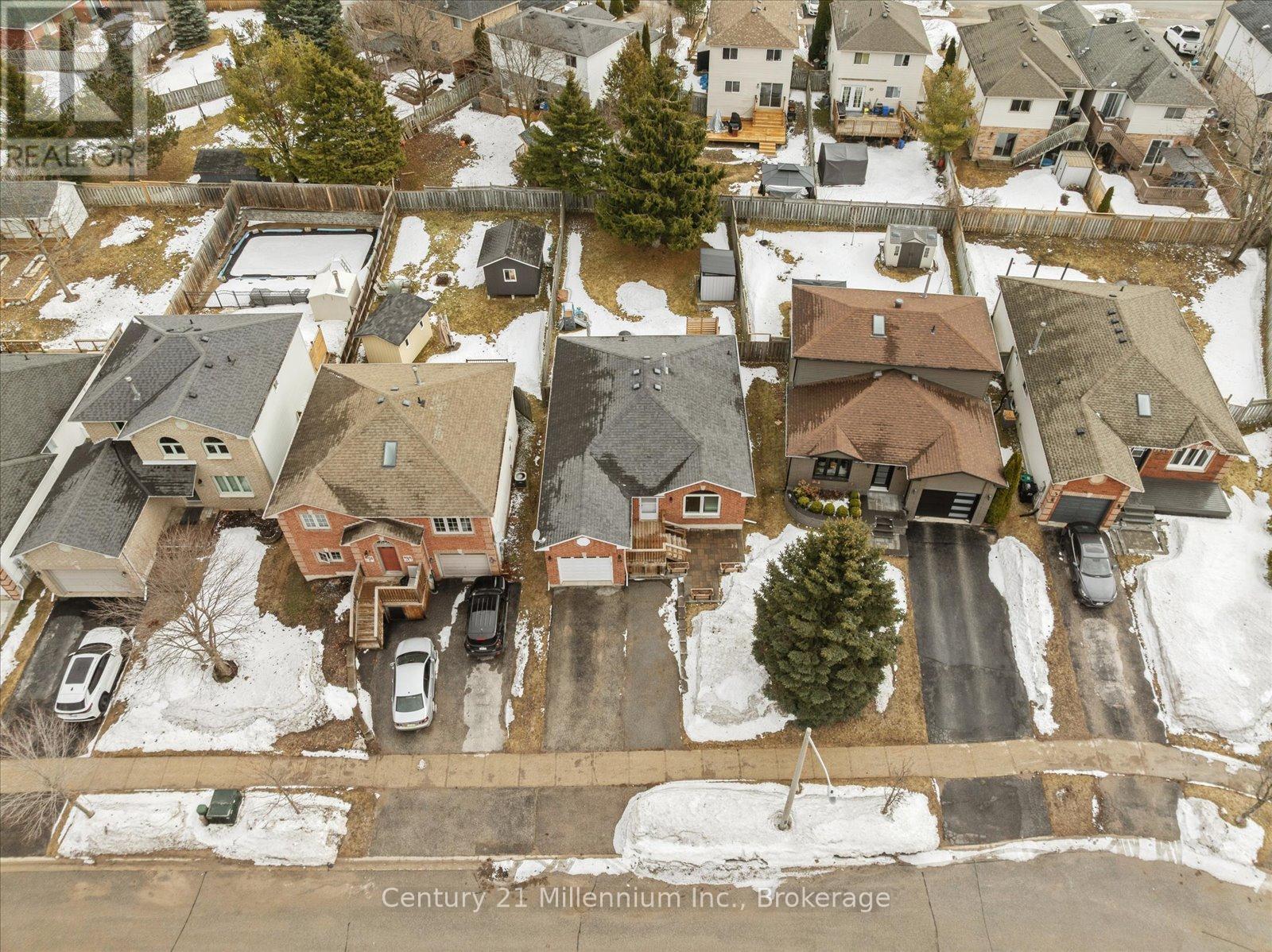 49 Waddington Crescent, Barrie, Ontario  L4N 8C7 - Photo 39 - S12904478