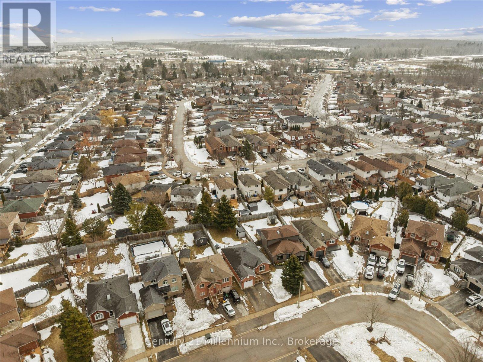 49 Waddington Crescent, Barrie, Ontario  L4N 8C7 - Photo 40 - S12904478