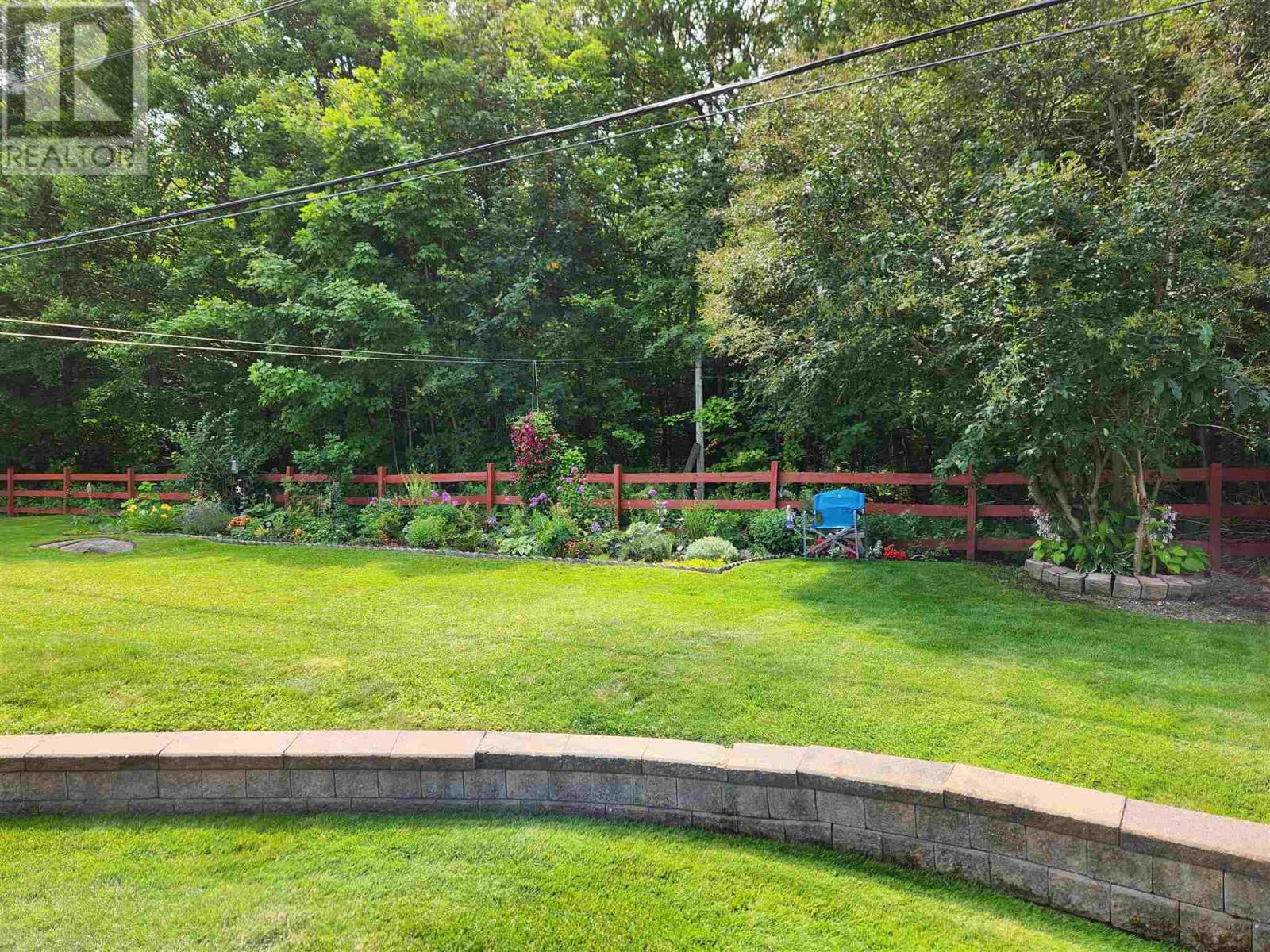 25 Gillanders Rd, Elliot Lake, Ontario P5A 1W4 - Photo 33 - SM260374