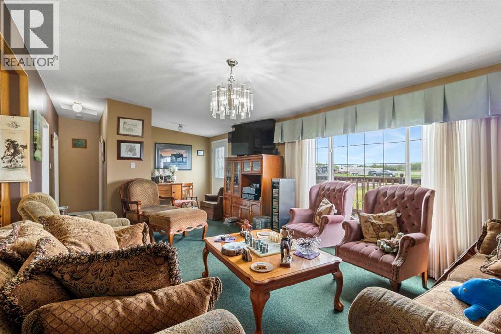 25579 Twp Rd 382, Rural Red Deer County, Alberta  T4N 5E2 - Photo 5 - A2223876