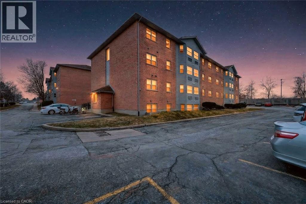 64 Hiawatha Road Unit# 35, Woodstock, Ontario  N4T 1P4 - Photo 2 - 40813200