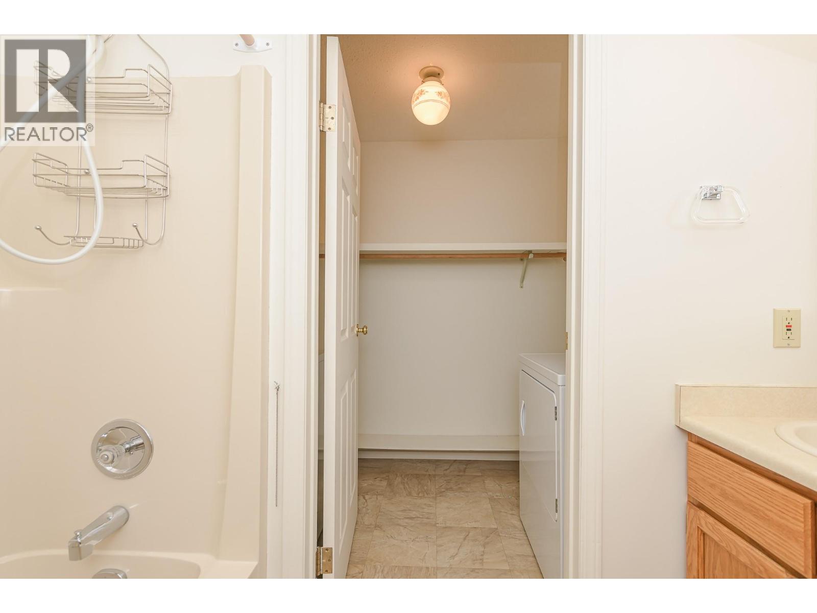 151 8 Avenue Sw Unit# 10, Salmon Arm, British Columbia  V1E 1B9 - Photo 28 - 10349190