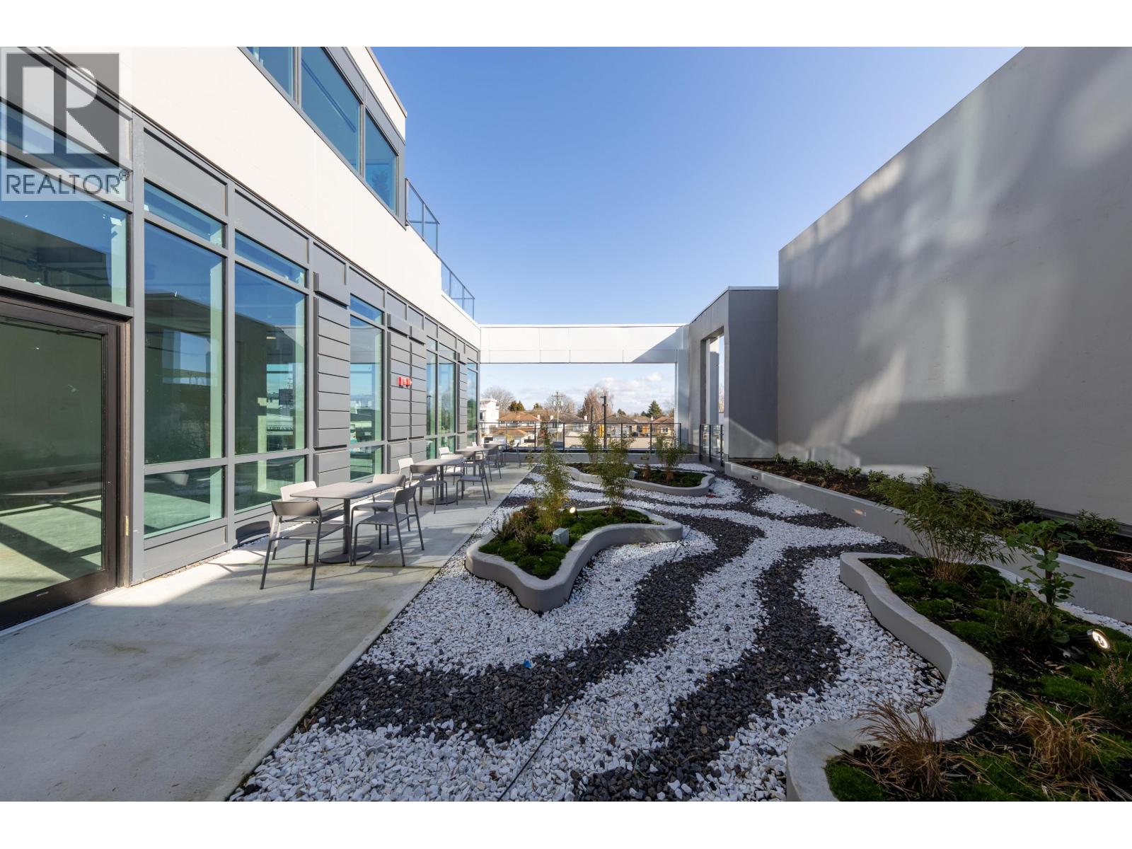 230 8425 Granville Street, Vancouver, British Columbia  V6P 0M3 - Photo 16 - C8077176