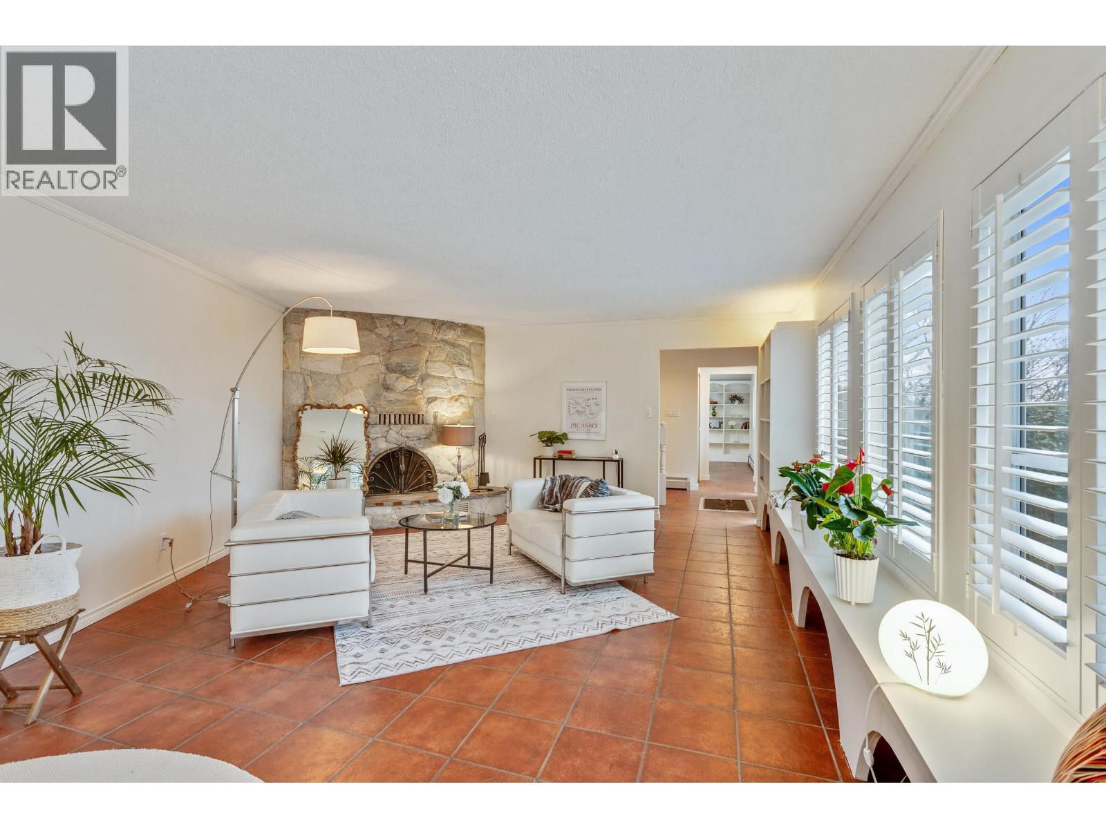 7362 Laburnum Street, Vancouver, British Columbia  V6P 5N3 - Photo 3 - R3101870