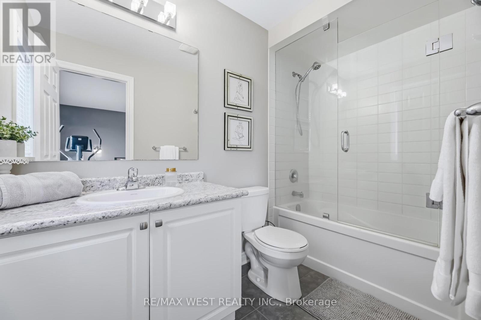 10 Weaver Terrace, New Tecumseth, Ontario  L0G 1W0 - Photo 21 - N12904476