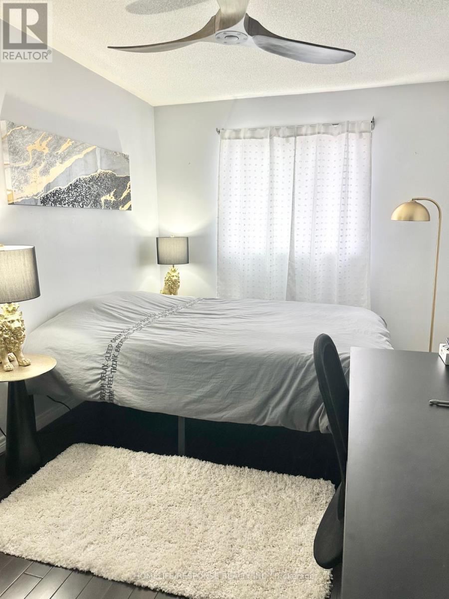 9 Aubergine Street, Richmond Hill, Ontario  L4E 5A8 - Photo 11 - N12904486