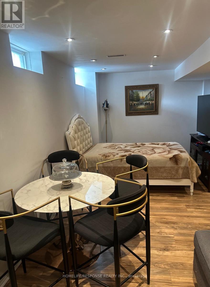 9 Aubergine Street, Richmond Hill, Ontario  L4E 5A8 - Photo 25 - N12904486