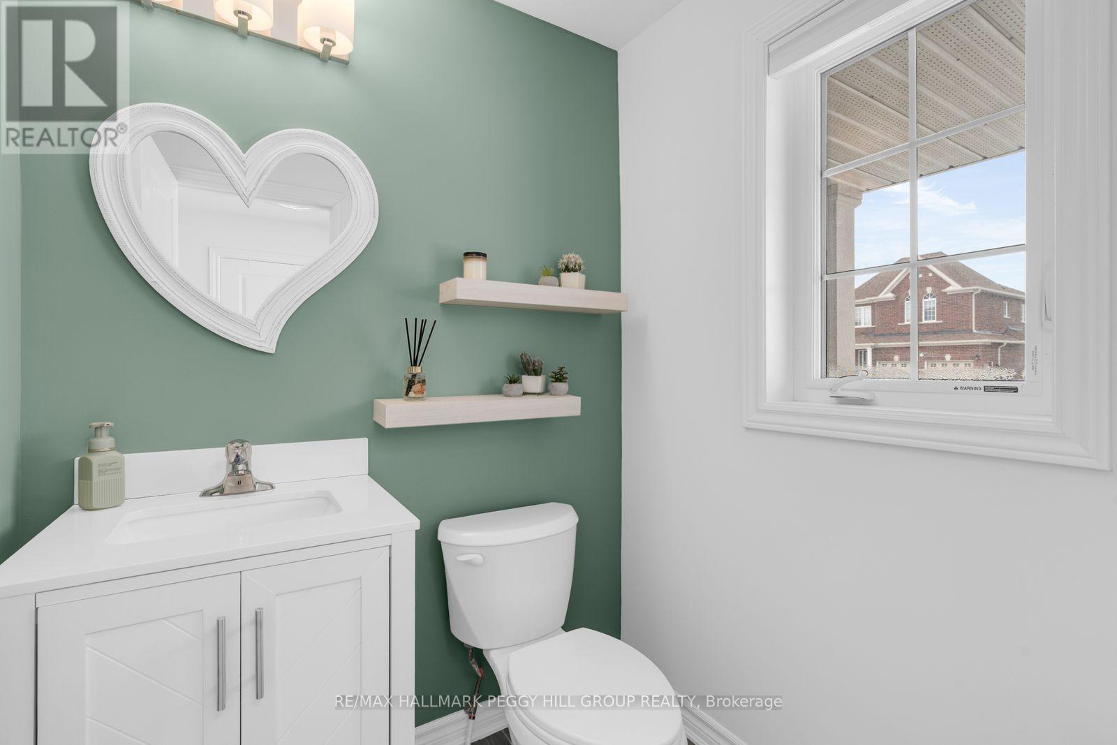 229 Mckenzie Drive, Clearview (Stayner), Ontario L0M 1S0 - Photo 7 - S12904458