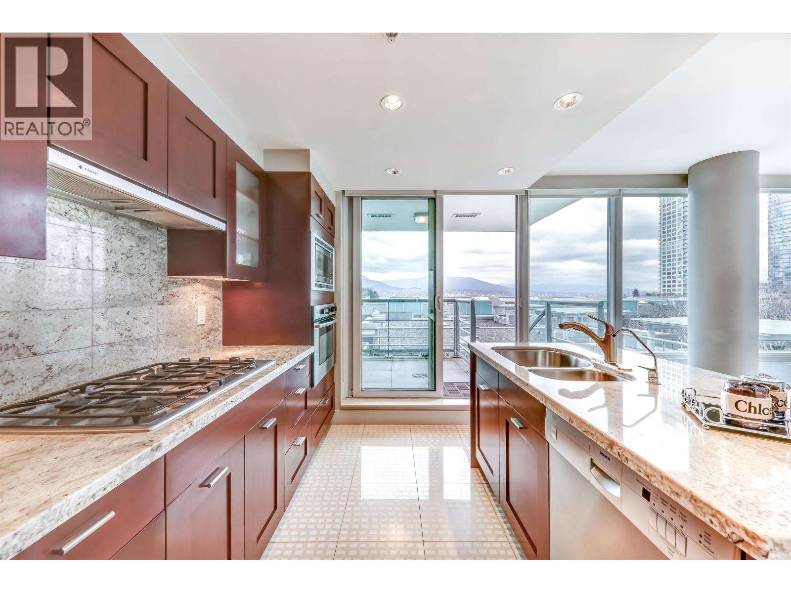 402 590 Nicola Street, Vancouver, British Columbia  V6G 3J8 - Photo 8 - R3101925