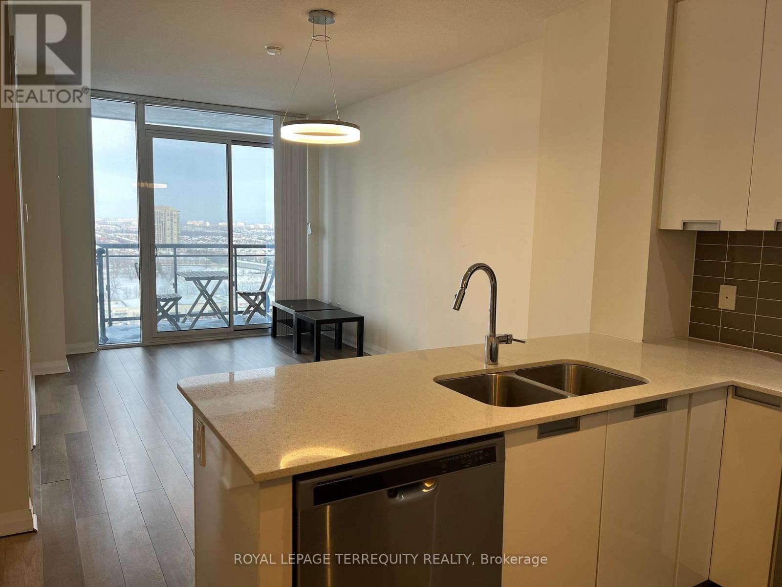 1518 - 5033 Four Springs Avenue, Mississauga, Ontario  L5R 0G6 - Photo 14 - W12904448