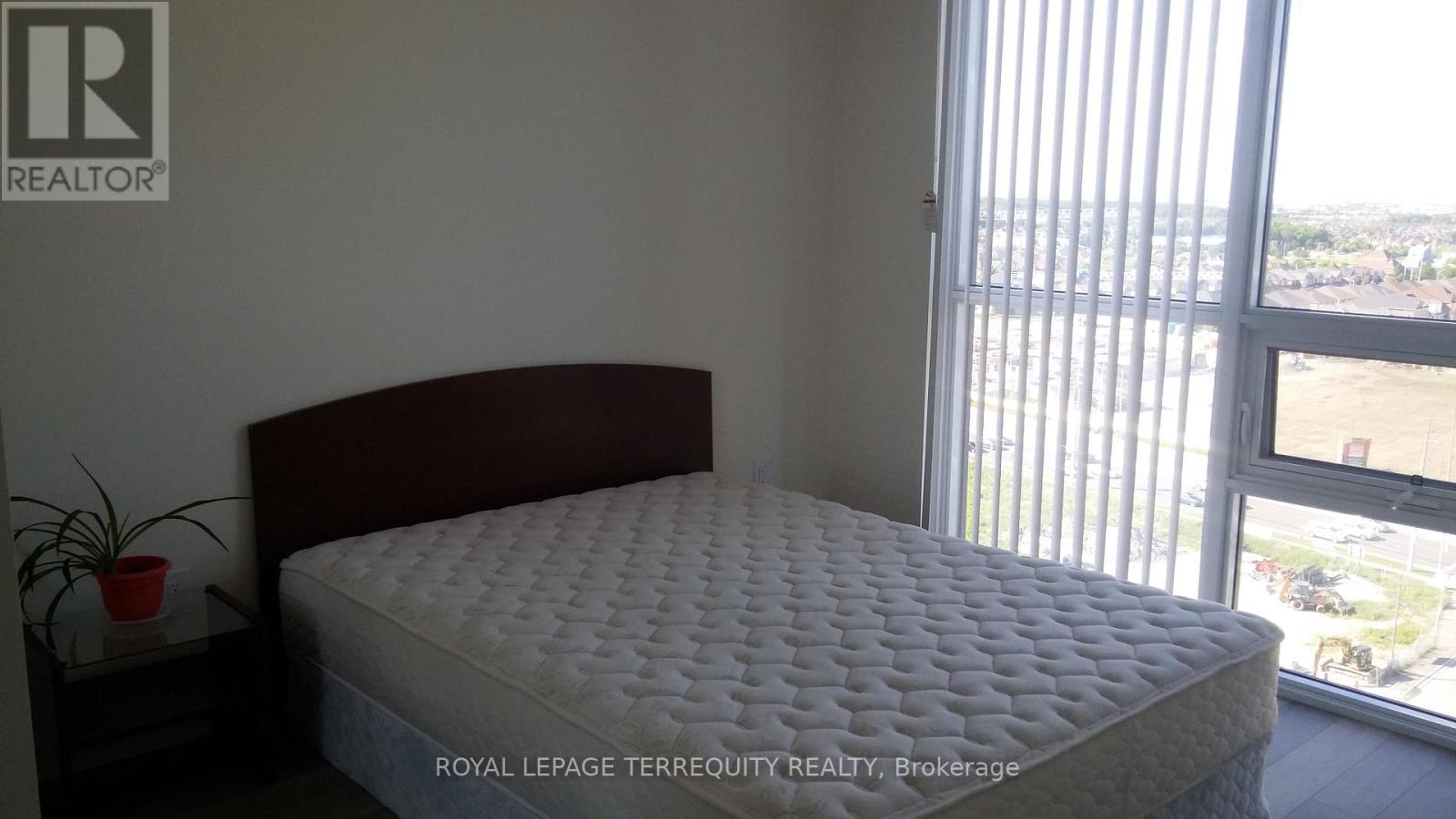 1518 - 5033 Four Springs Avenue, Mississauga, Ontario  L5R 0G6 - Photo 9 - W12904448