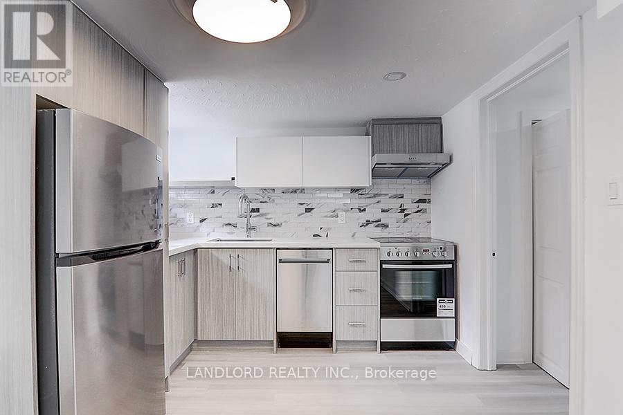 Lower - 56 Bicknell Avenue, Toronto, Ontario  M9M 4G5 - Photo 9 - W12904490