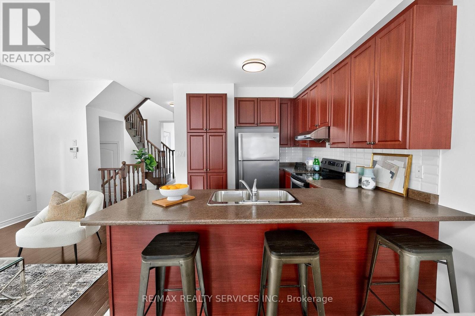 39 Lorenzo Circle, Brampton, Ontario  L6R 3N4 - Photo 19 - W12904510