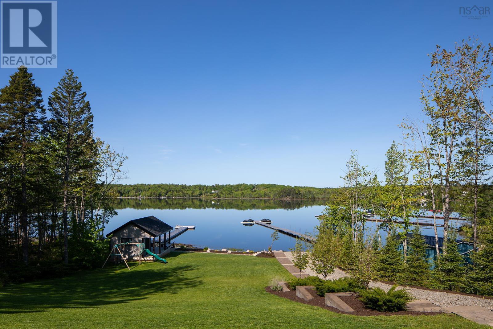 692 Mccabe Lake Drive, Middle Sackville, Nova Scotia  B4E 0N6 - Photo 23 - 202513918