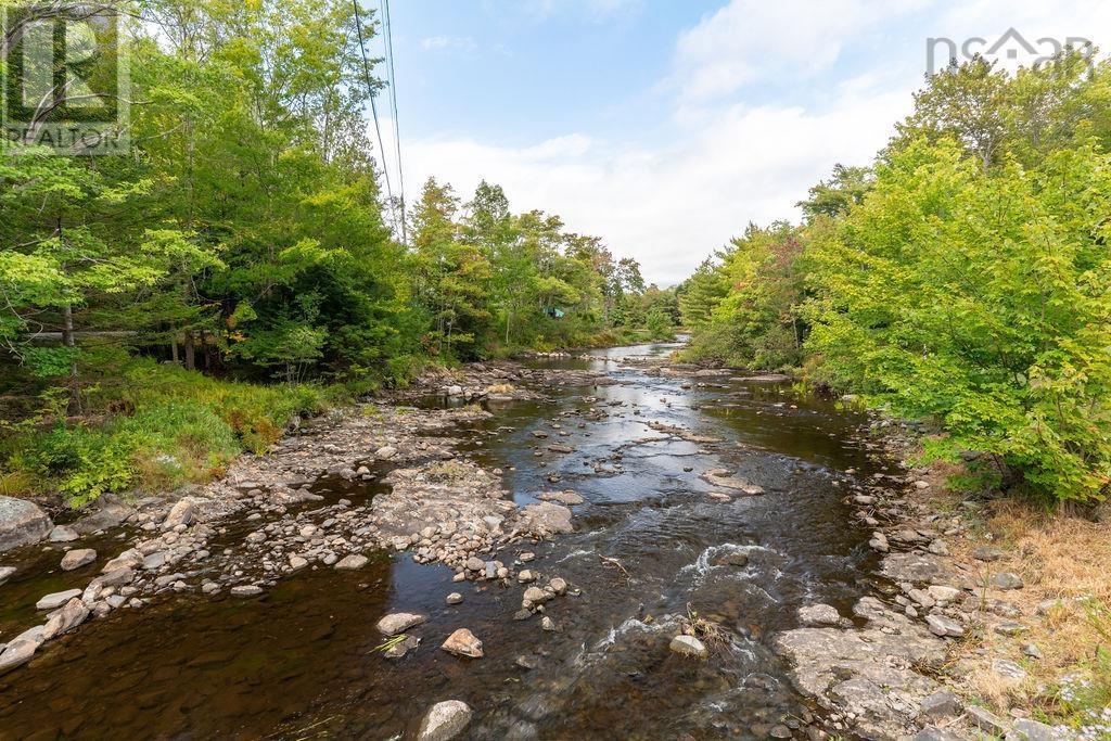 15 Breezy Lane, Lake Echo, Nova Scotia  B3E 1L9 - Photo 2 - 202524156