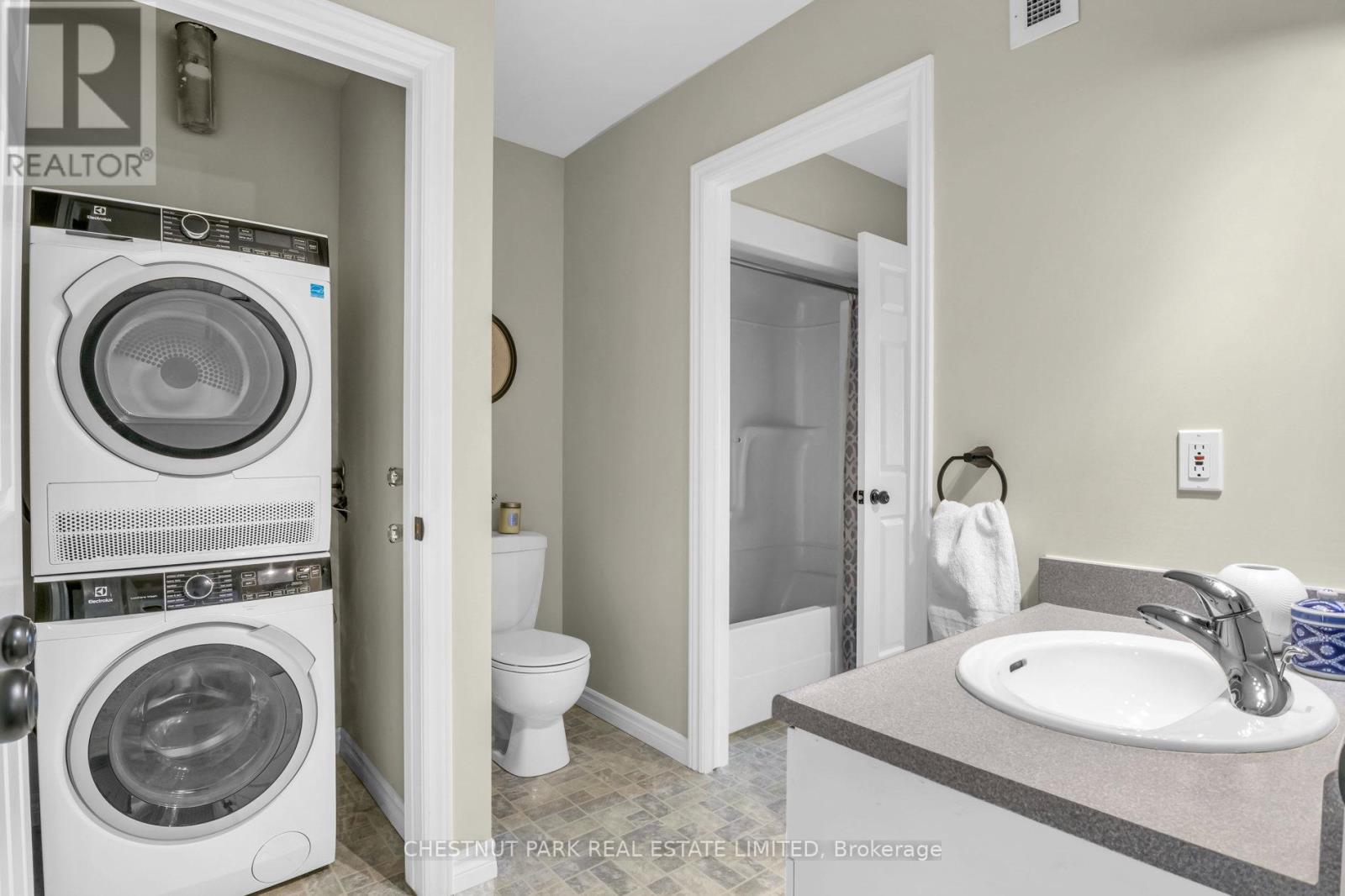 13 - 480 Douglas Street, Stratford, Ontario N5A 8A8 - Photo 15 - X12904500