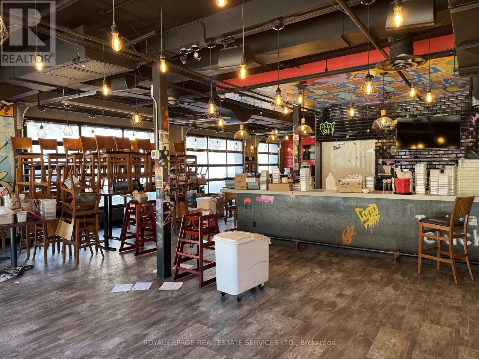 1 Queen Street N, Kitchener, Ontario  N2H 2G7 - Photo 6 - X12904528