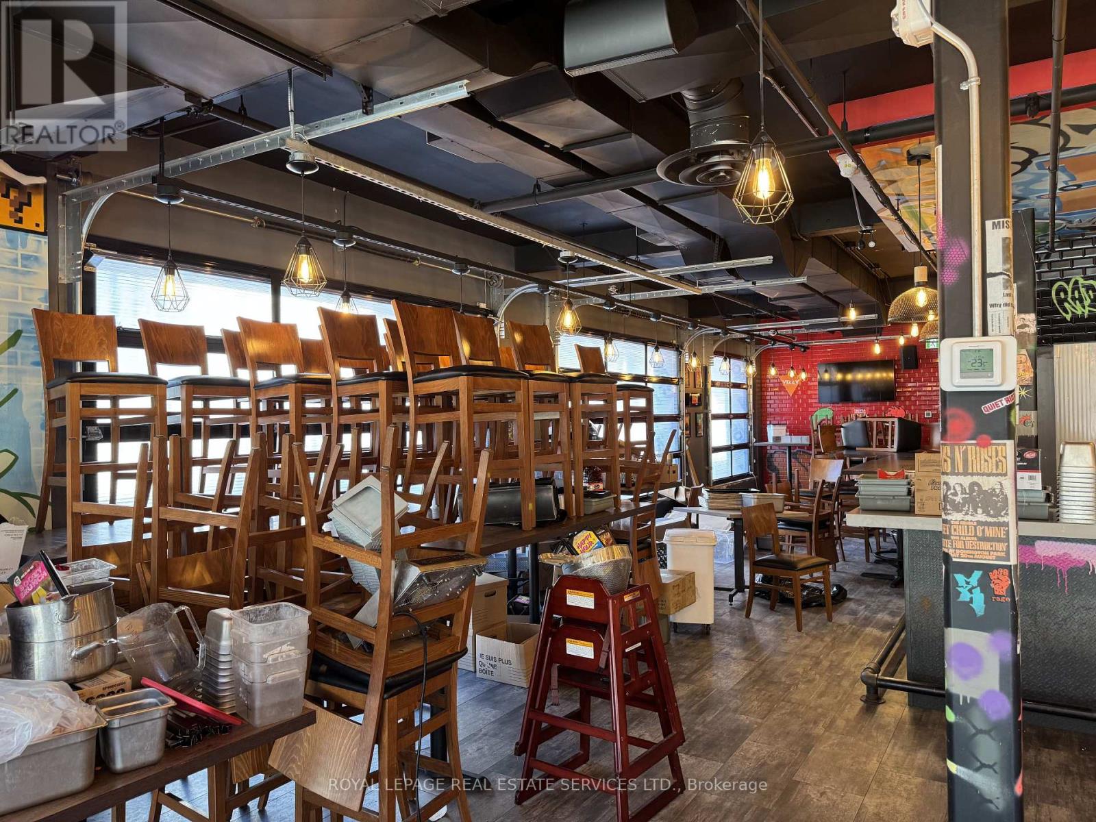 1 Queen Street N, Kitchener, Ontario  N2H 2G7 - Photo 8 - X12904528