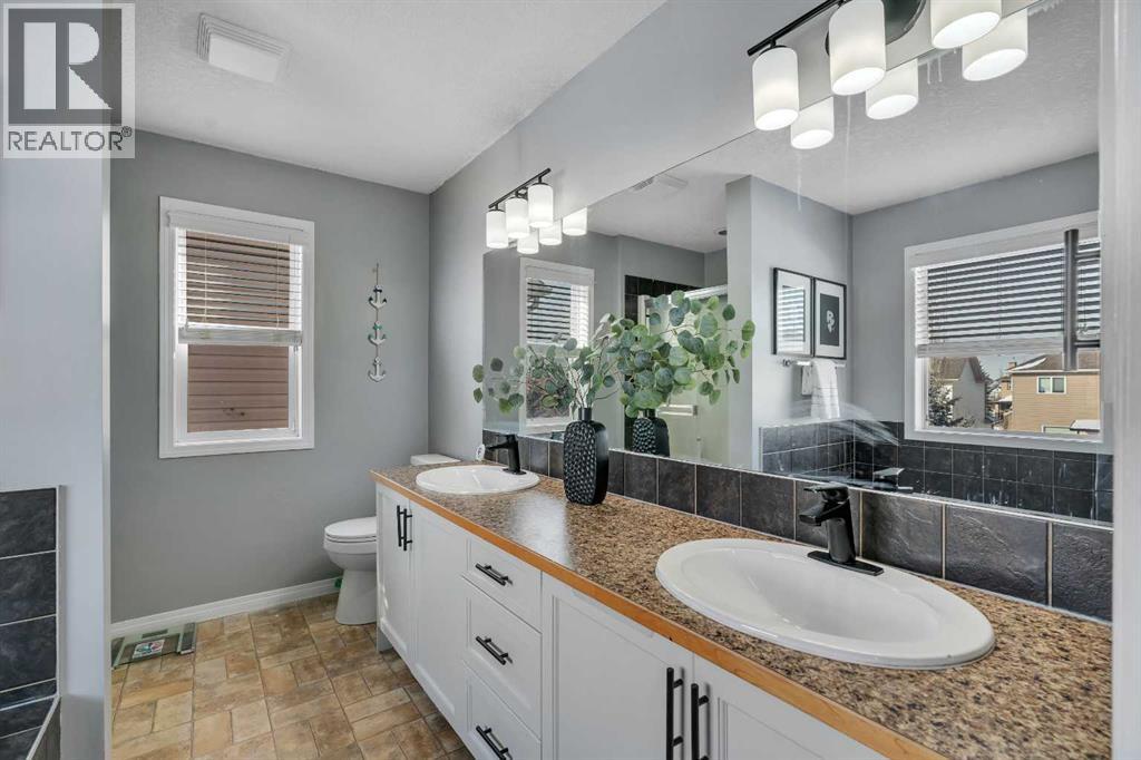 6 Morningside Landing SW, Airdrie, Alberta  T4B 0E1 - Photo 22 - A2289107