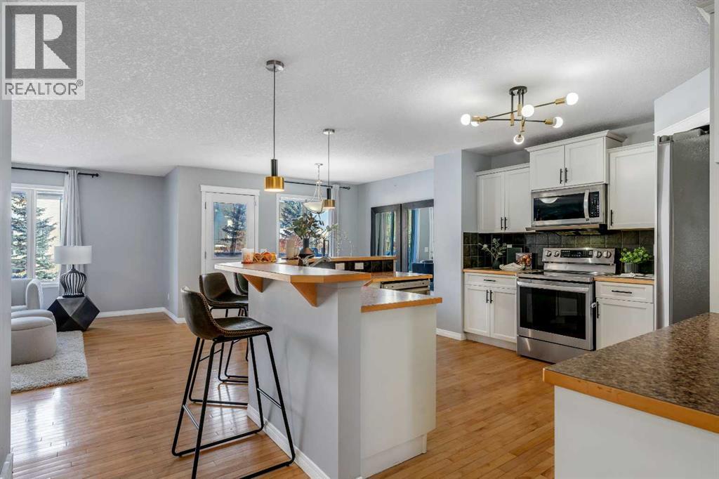 6 Morningside Landing SW, Airdrie, Alberta  T4B 0E1 - Photo 3 - A2289107