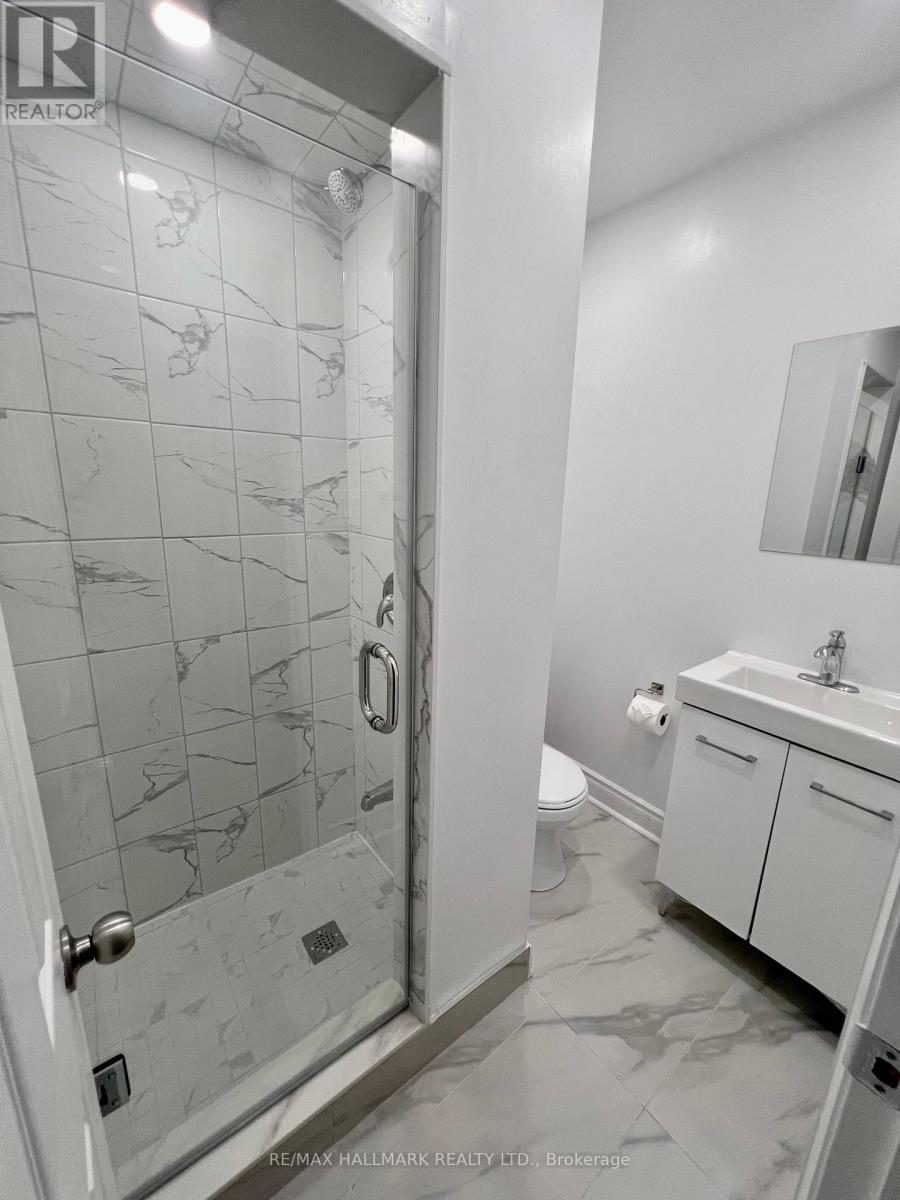 1 - 454 Bloor Street W, Toronto, Ontario  M5S 1X8 - Photo 5 - C12765910