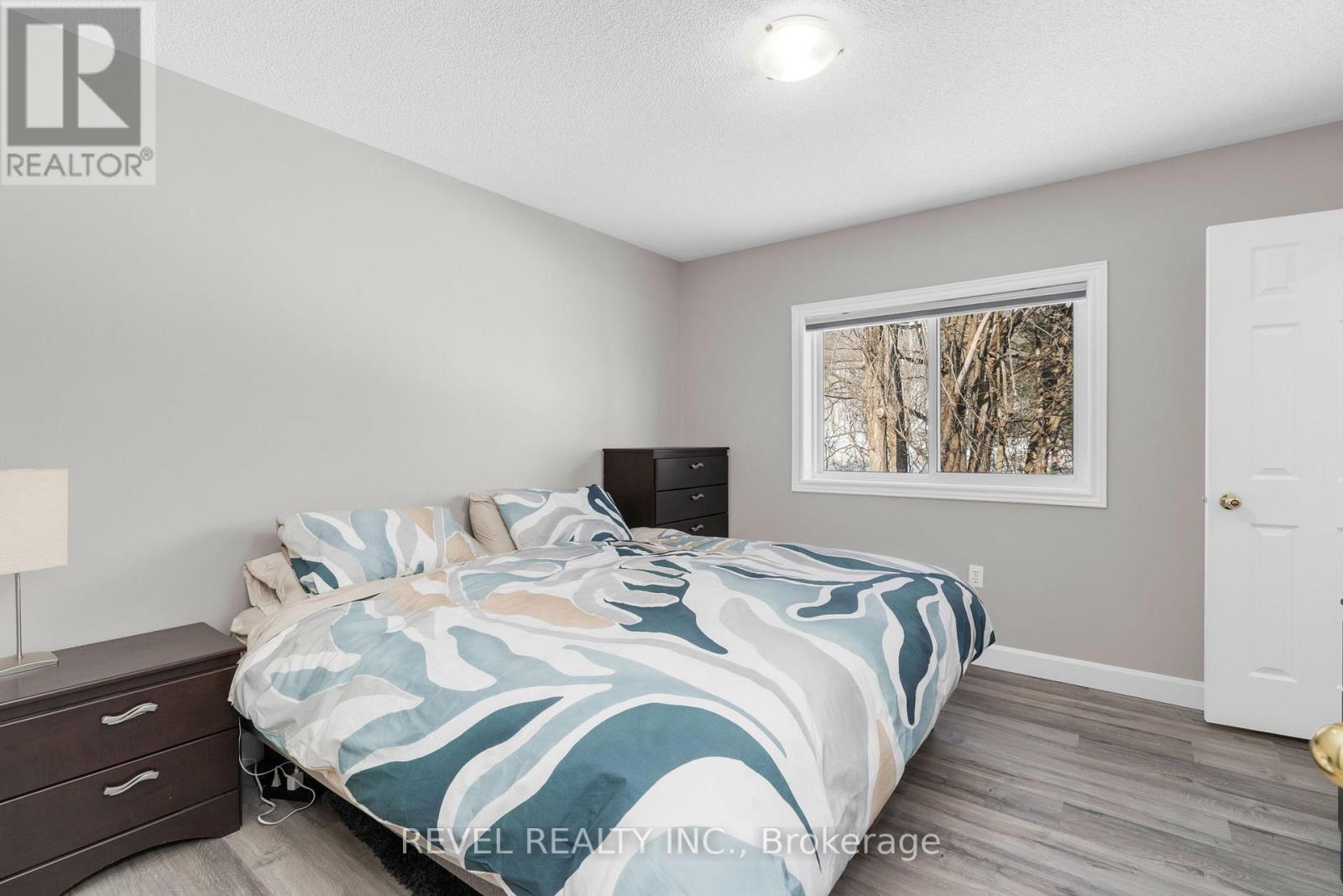 32 Hickory Lane, Oro-Medonte (Sugarbush), Ontario  L0K 1E0 - Photo 16 - S12803060