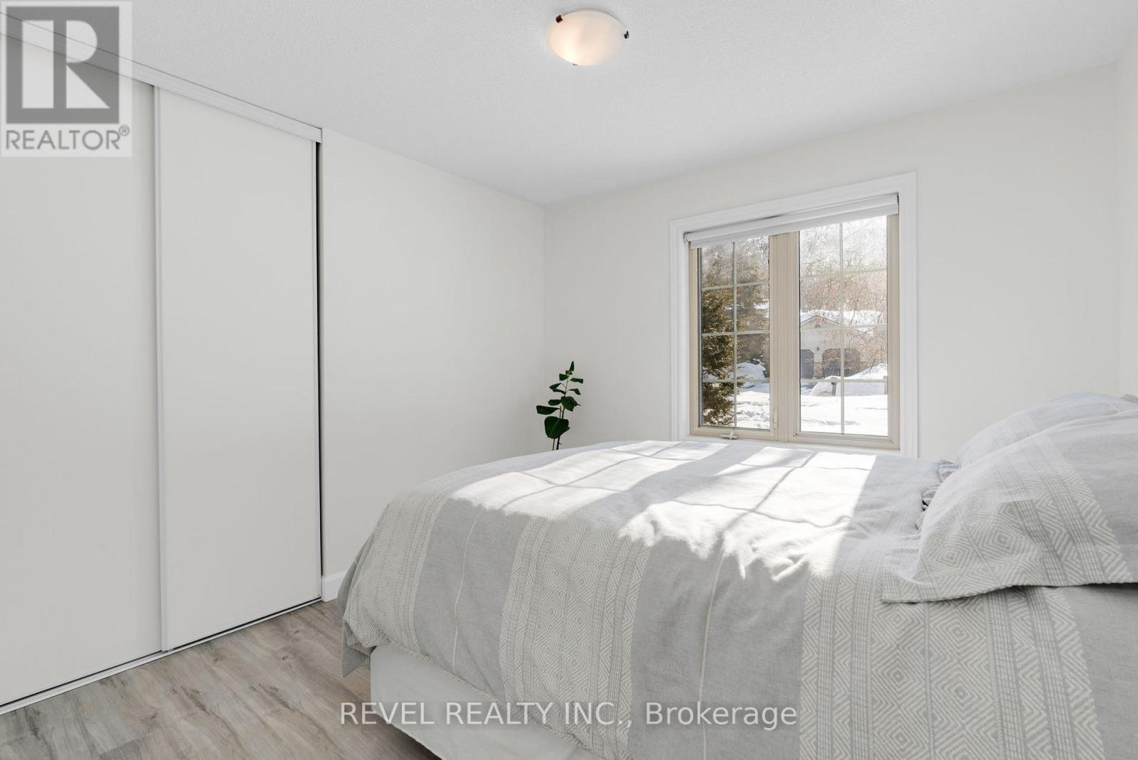 32 Hickory Lane, Oro-Medonte (Sugarbush), Ontario  L0K 1E0 - Photo 20 - S12803060