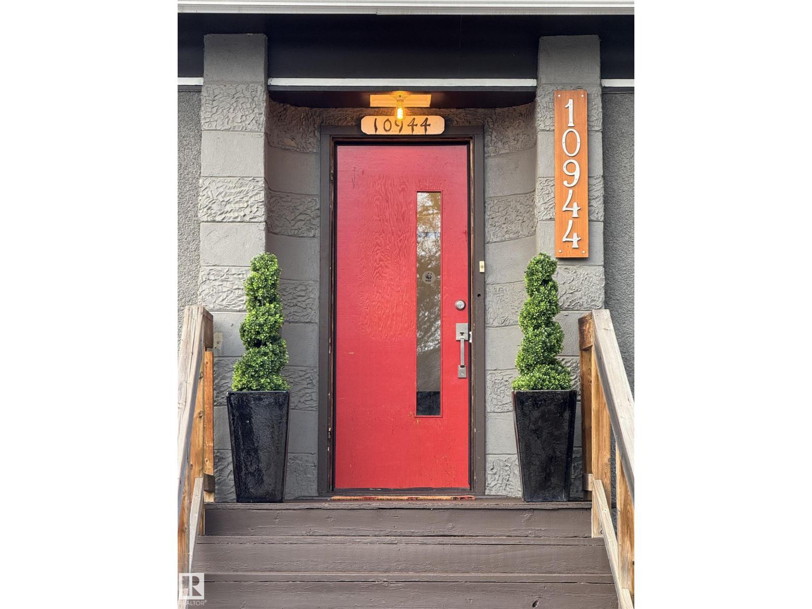 10944 71 Av Nw, Edmonton, Alberta  T6G 0A1 - Photo 3 - E4478337